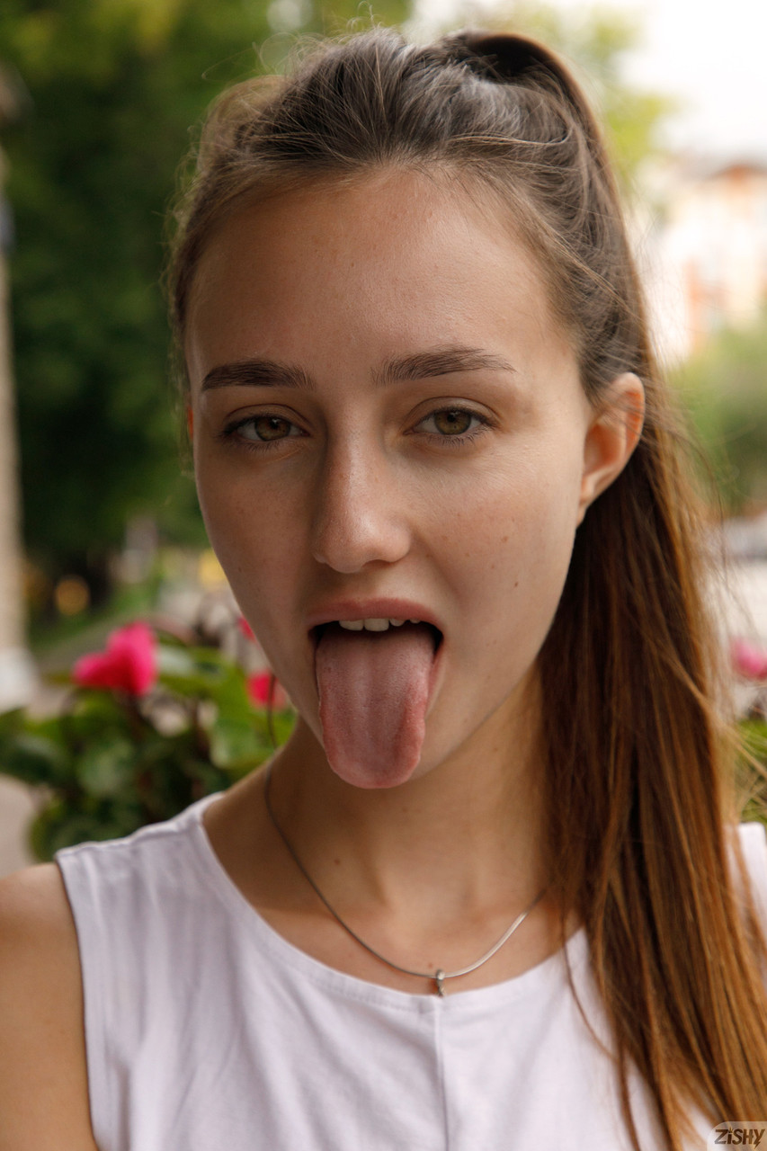 Model Brunette Tongues Necklace Tongue Out 853x1280