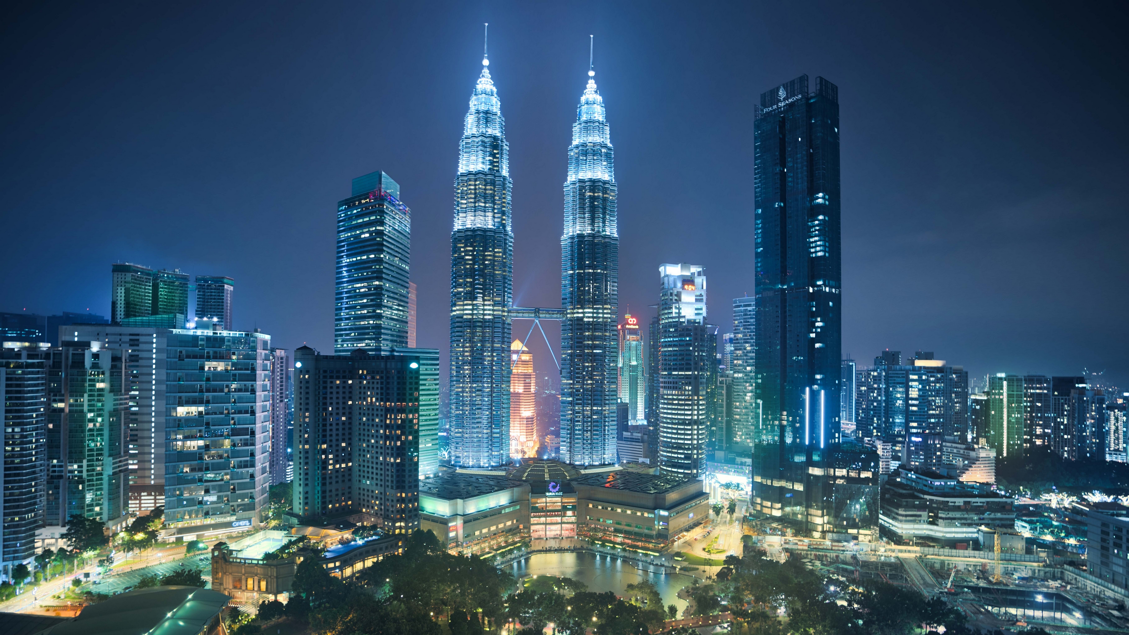 Trey Ratcliff Photography Petronas Towers Kuala Lumpur Malaysia City City Lights Building Skyscraper 3840x2160