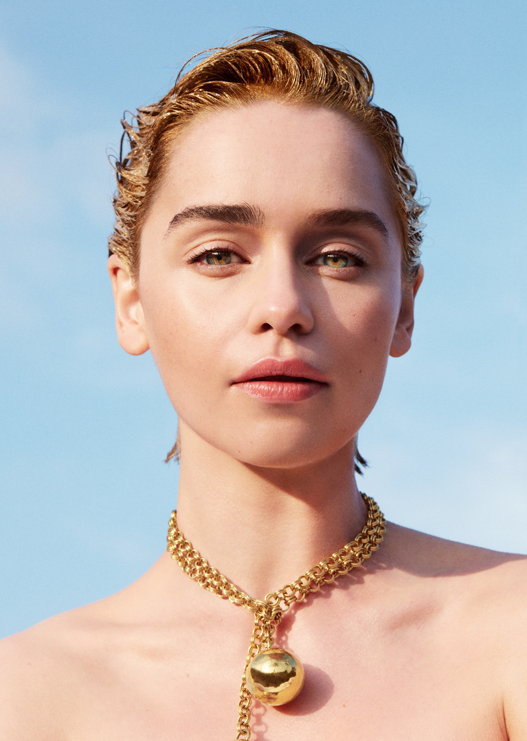 Emilia Clarke Blonde Blue Eyes Pink Lipstick Necklace Face Women 2134x3000