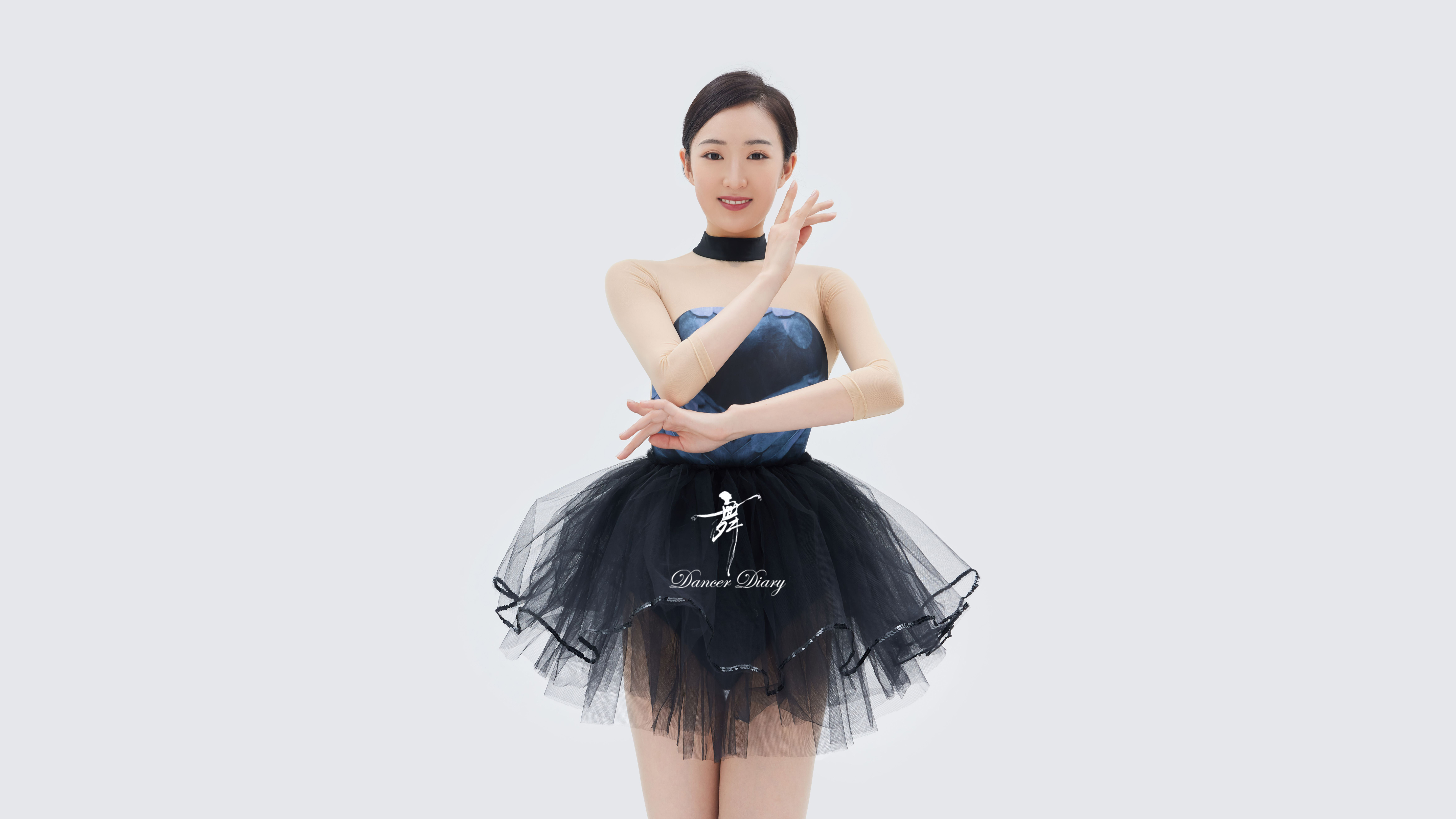 Asian Dancer Women Ballet 5760x3240
