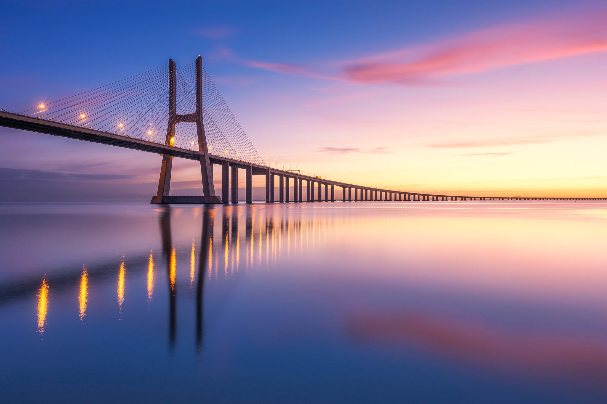 Bridge Reflection Dawn Portugal Tagus River 2048x1365