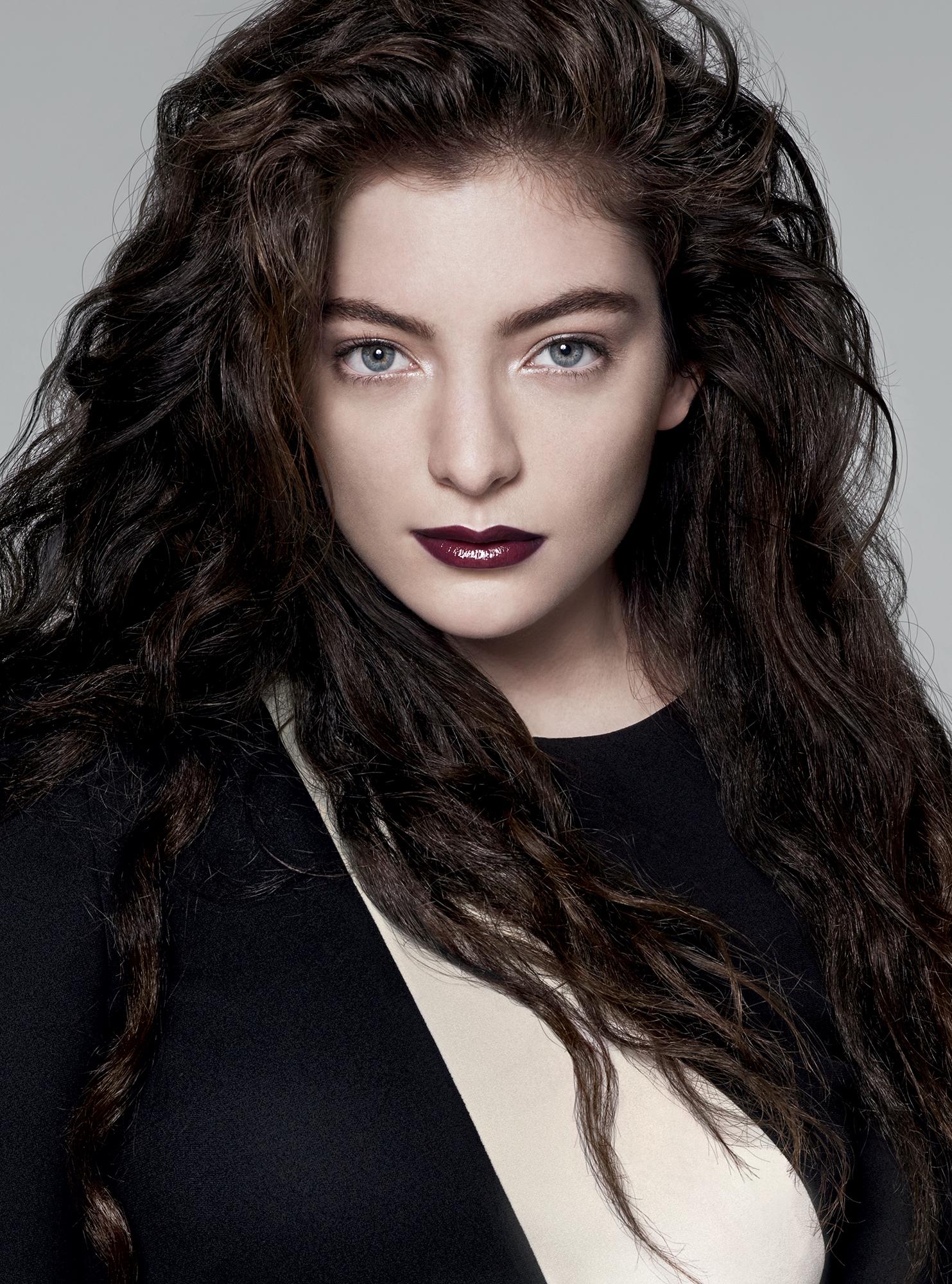 Lorde Women Singer Brunette Curly Hair Long Hair Randy Marsh 1483x2000