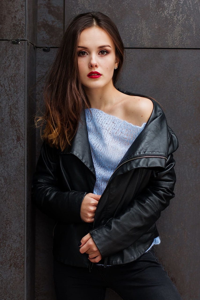 Women Model Brunette Jacket Outdoors Bare Shoulders Red Lipstick Leather Jacket 853x1280