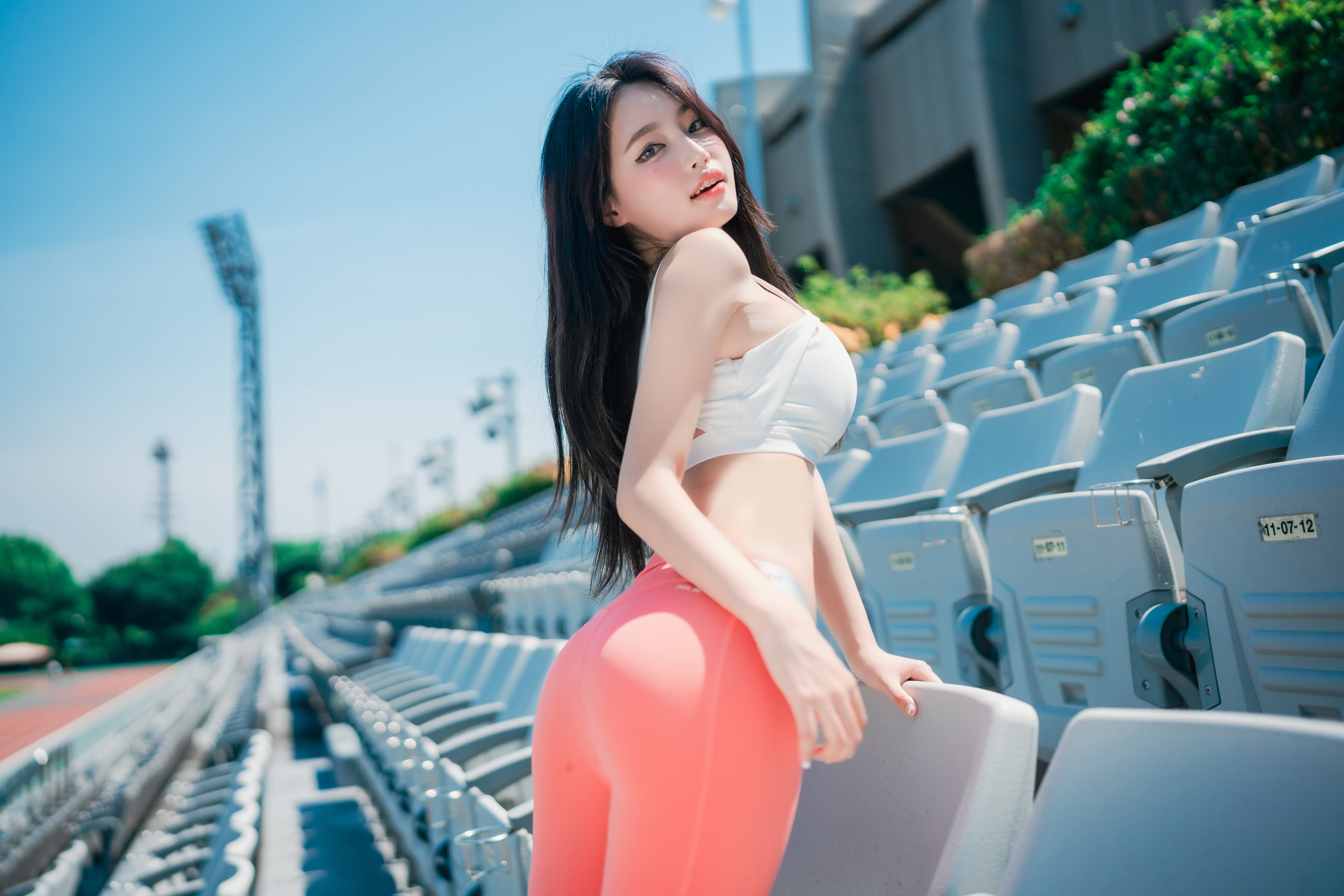 Women Model Asian Korean Women Sportswear Sports Leggings White Tops Women Outdoors Looking At Viewe 6000x4000