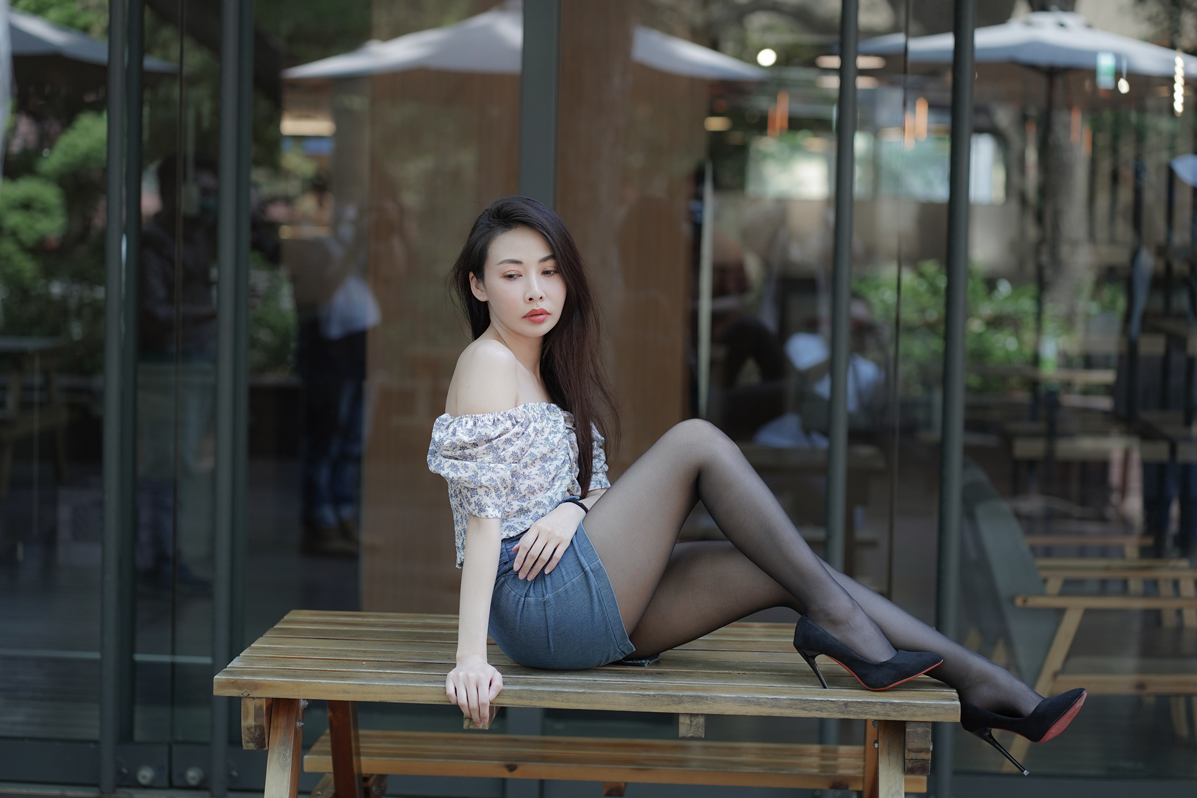 Asian Model Women Long Hair Dark Hair Sitting Women Outdoors Urban Heels Black Heels Legs Skirt Look 3840x2560