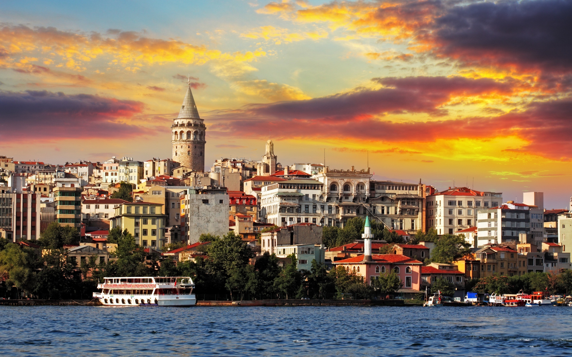 Istanbul Turkey Sunset Cityscape 1920x1200