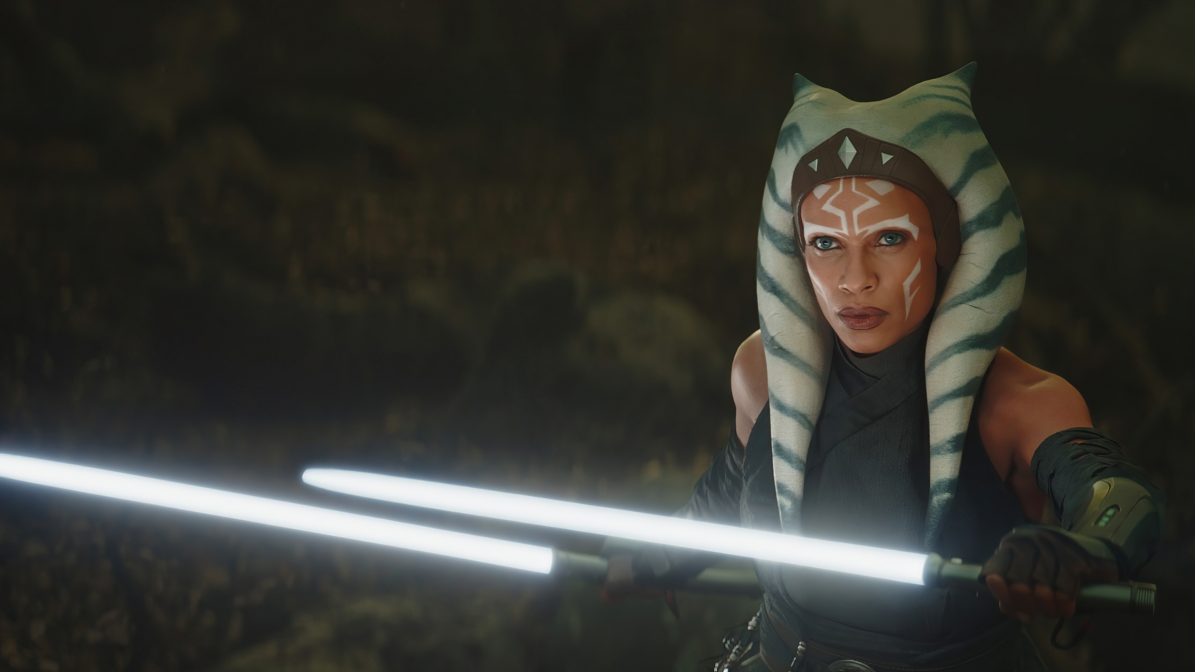 Star Wars Ahsoka Tano Lightsaber Jedi Disney Looking At Viewer Blurred Blurry Background Women 3840x2159