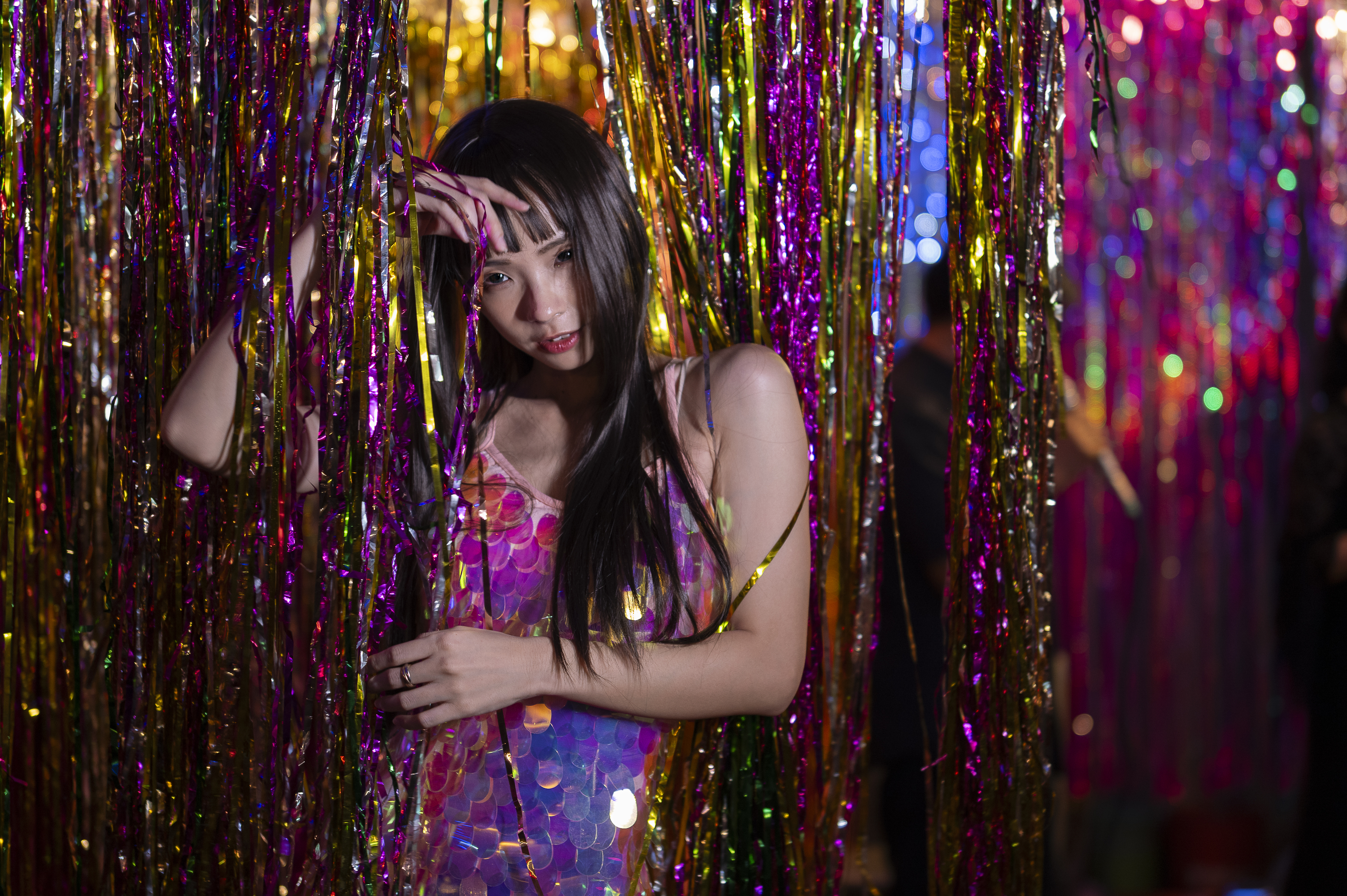 Chou Hsuan Yung Women Asian Scales Colorful Bangs Curtains 3500x2329