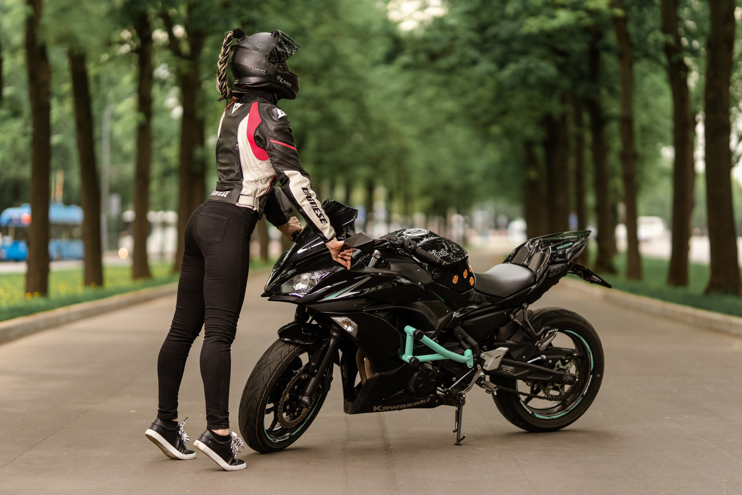 Women Model Ponytail Fullface Helmet Motorcycle Women With Motorcycles Women Outdoors Jeans Tiptoe D 2560x1707
