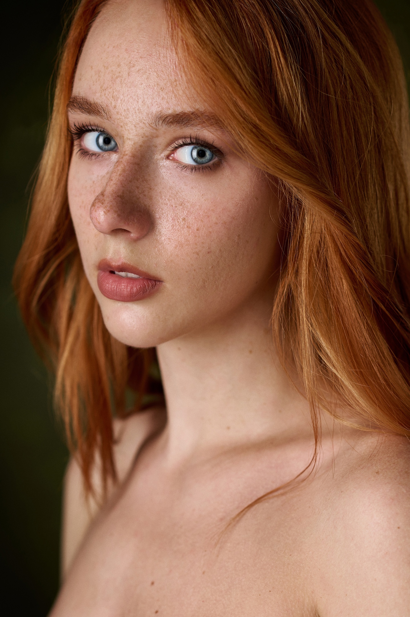 Max Pyzhik Women Redhead Blue Eyes Freckles Portrait Portrait Display Model Studio 1437x2160