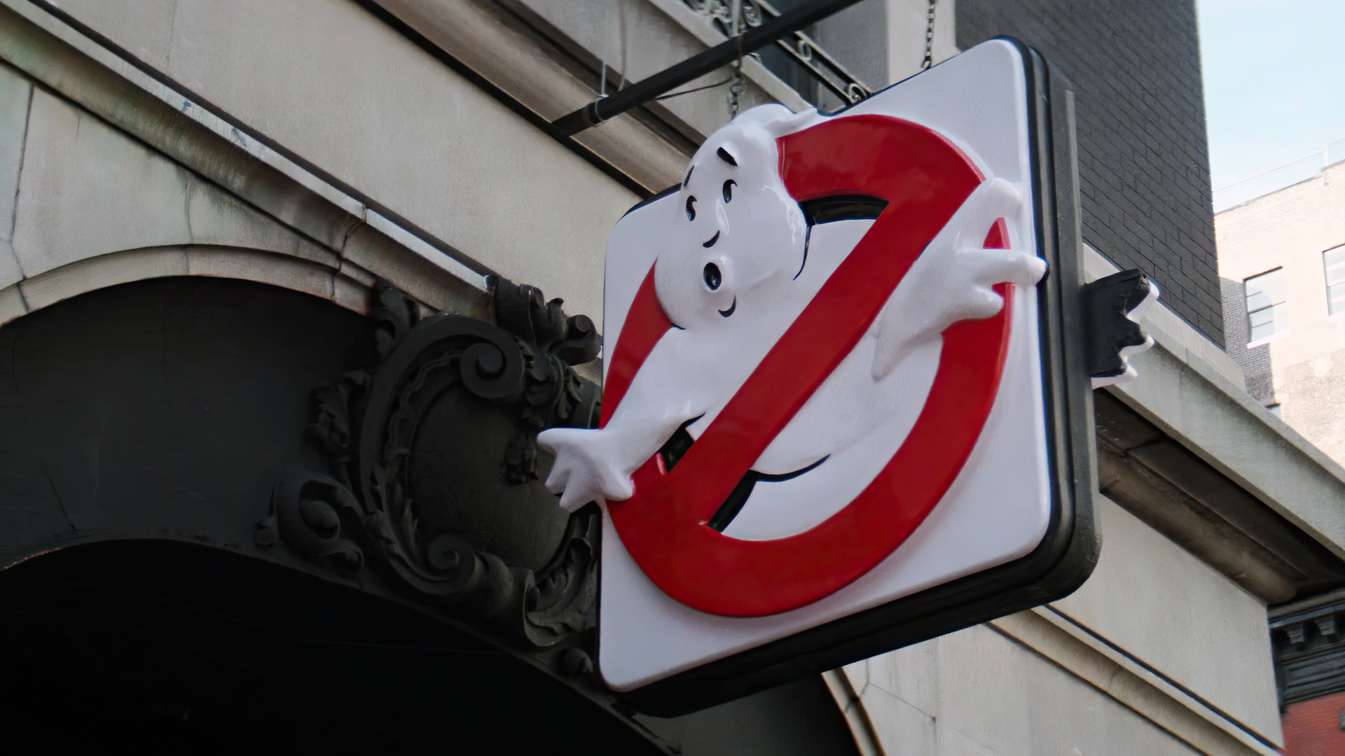 Ghostbusters Logo Movies Film Stills New York City Sign Building 1920x1080