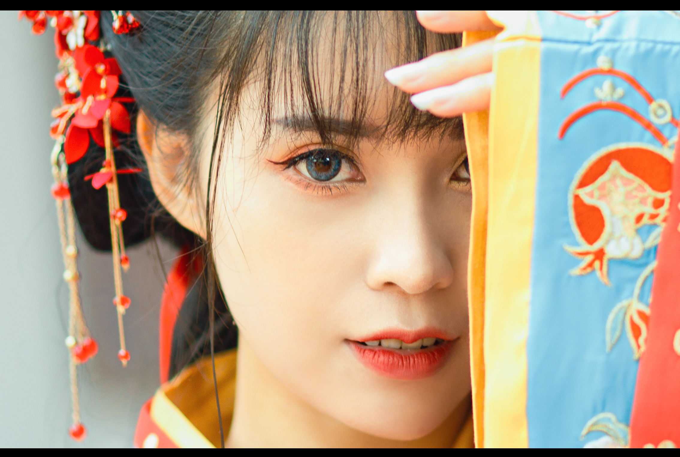 Asian Women Model Cheongsam Portrait 2269x1526