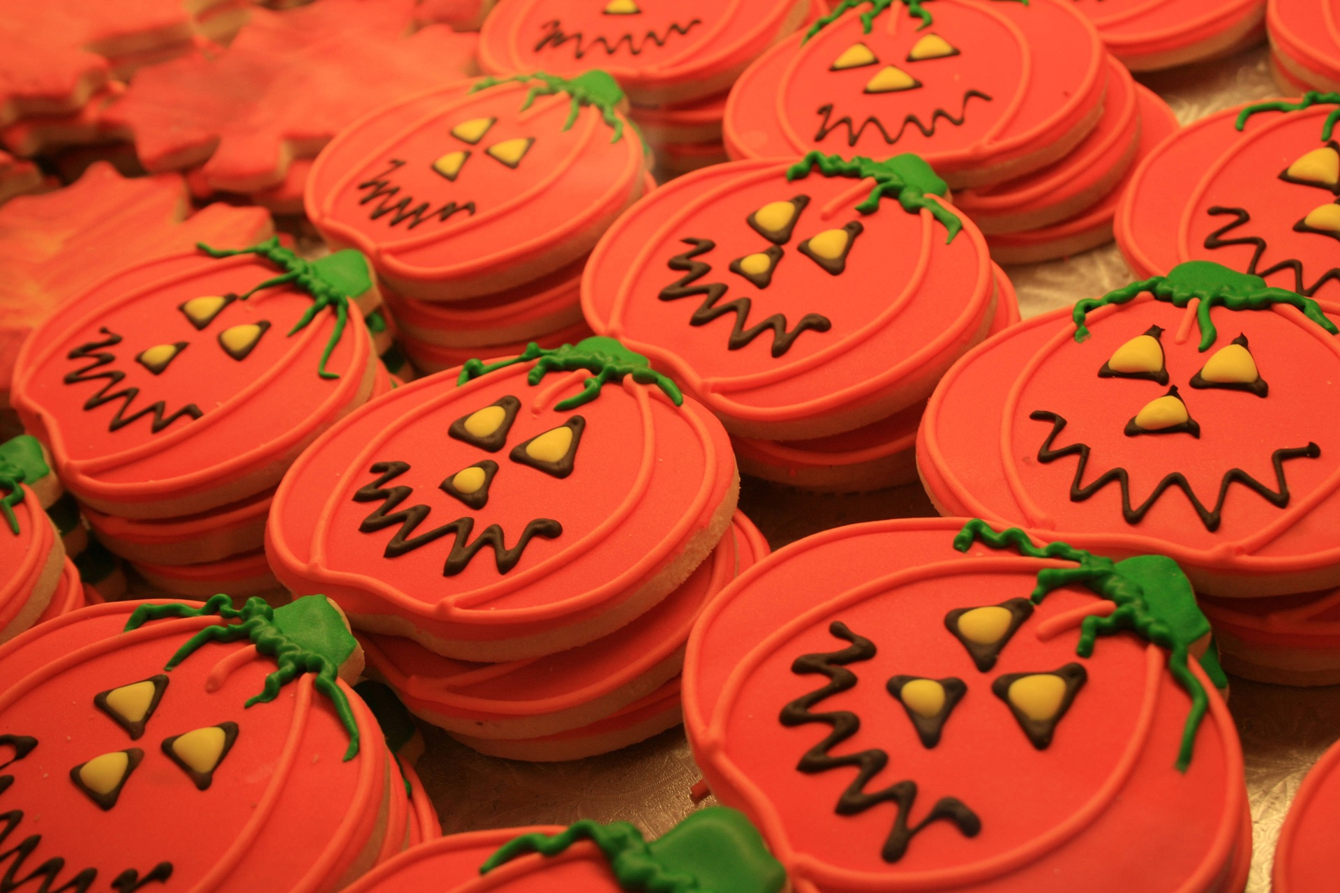 Halloween Pumpkin Cookies Sweets Closeup Still Life 1920x1280