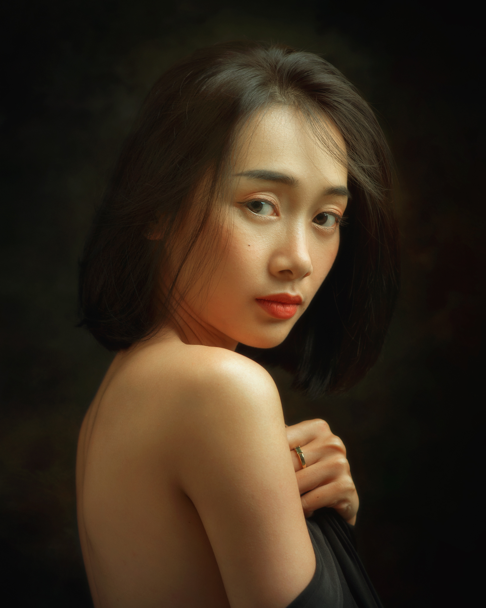 Hoang Nguyen Women Asian Brunette Lipstick Portrait 1638x2048