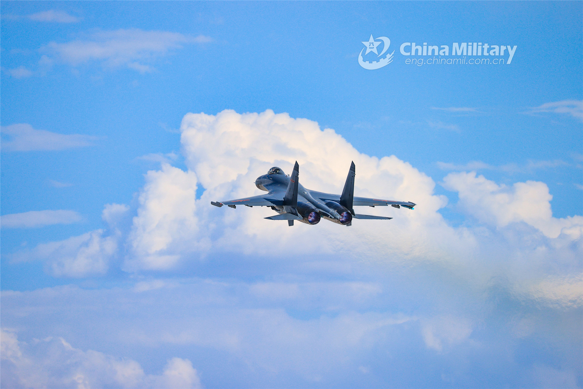 China Aircraft Clouds Sky Jet Fighter 2400x1600