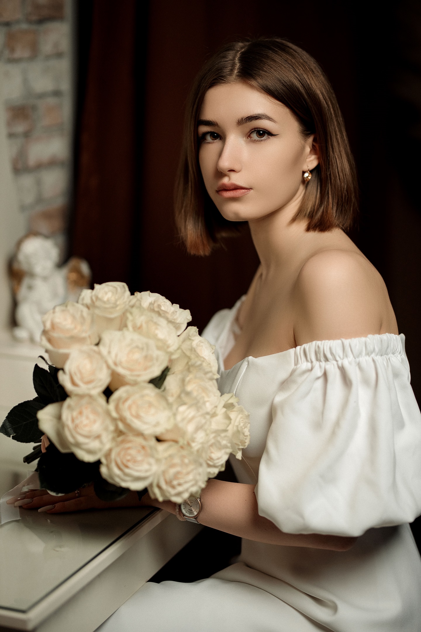 Vladimir Vasilev Women Brunette Looking At Viewer Flowers Bare Shoulders Eyeliner Desk 1440x2160