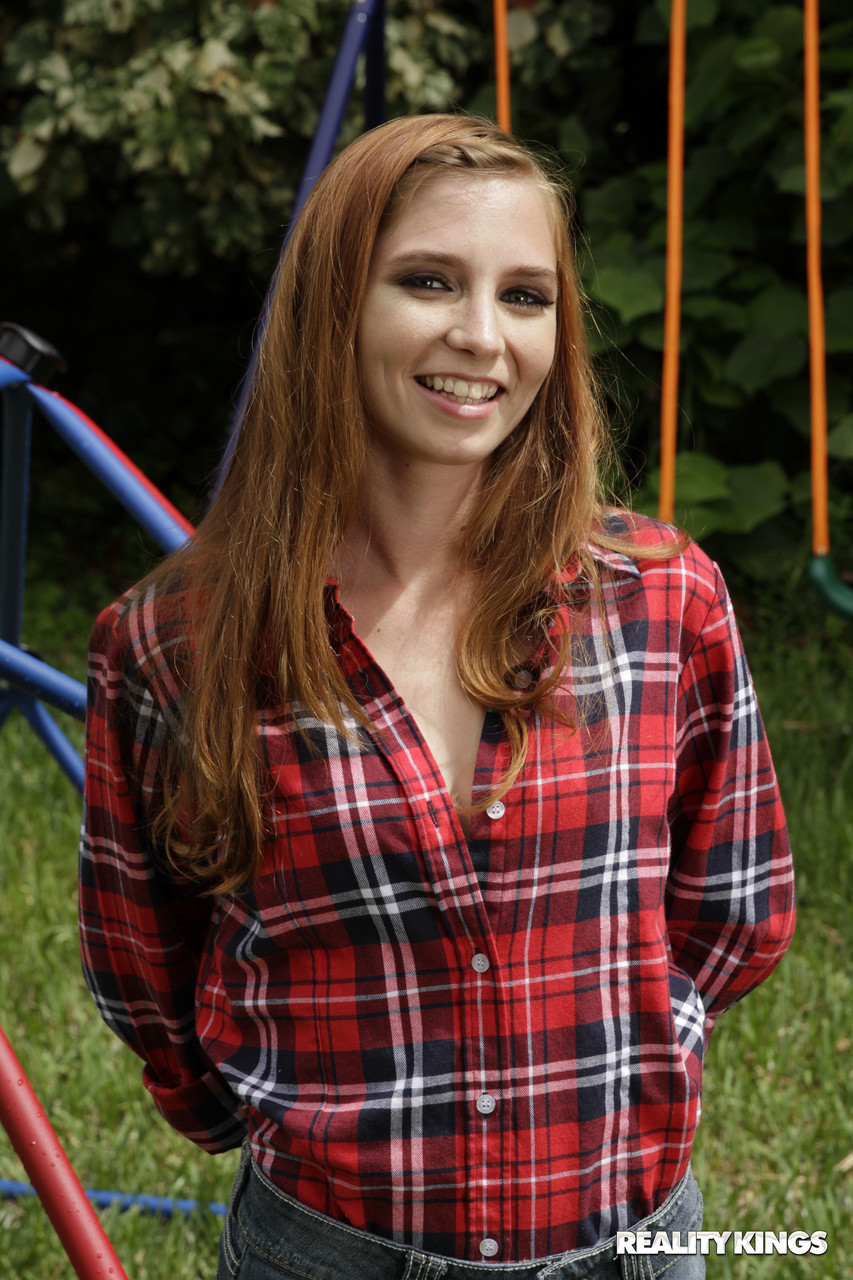 Redhead Hair Outdoors Grass American Women 853x1280
