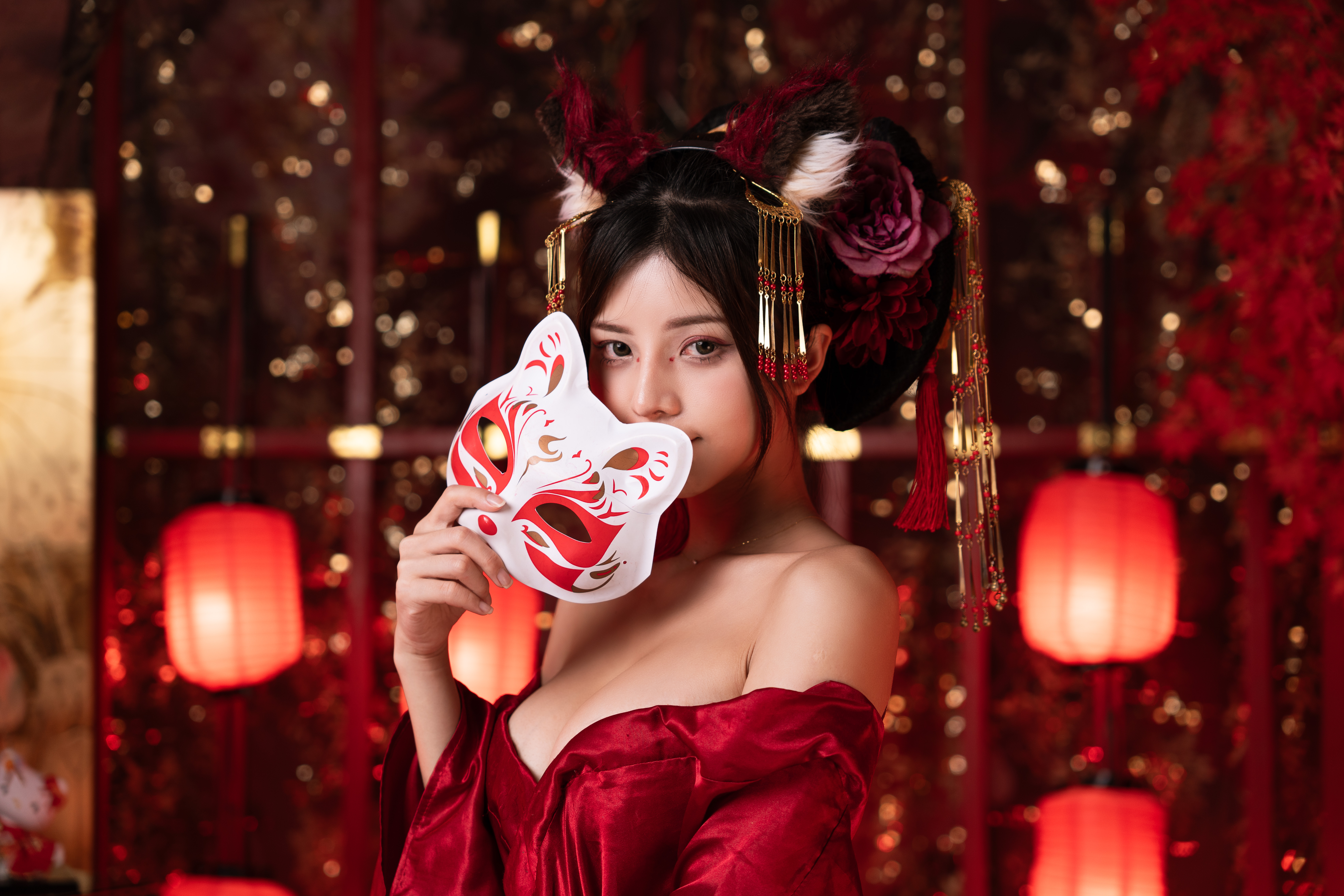 Chaos Kao Women Asian Mask Red Clothing Hair Accessories Model Brunette Bare Shoulders Women Indoors 6811x4541