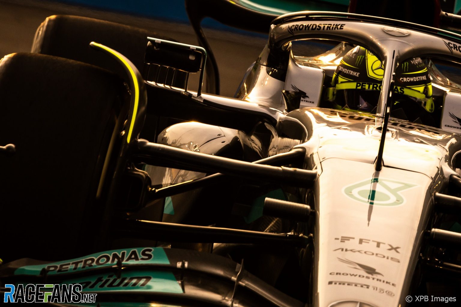 Formula 1 Lewis Hamilton Mercedes AMG F1 2022 Year Singapore Dusk Car Race Cars 1536x1024