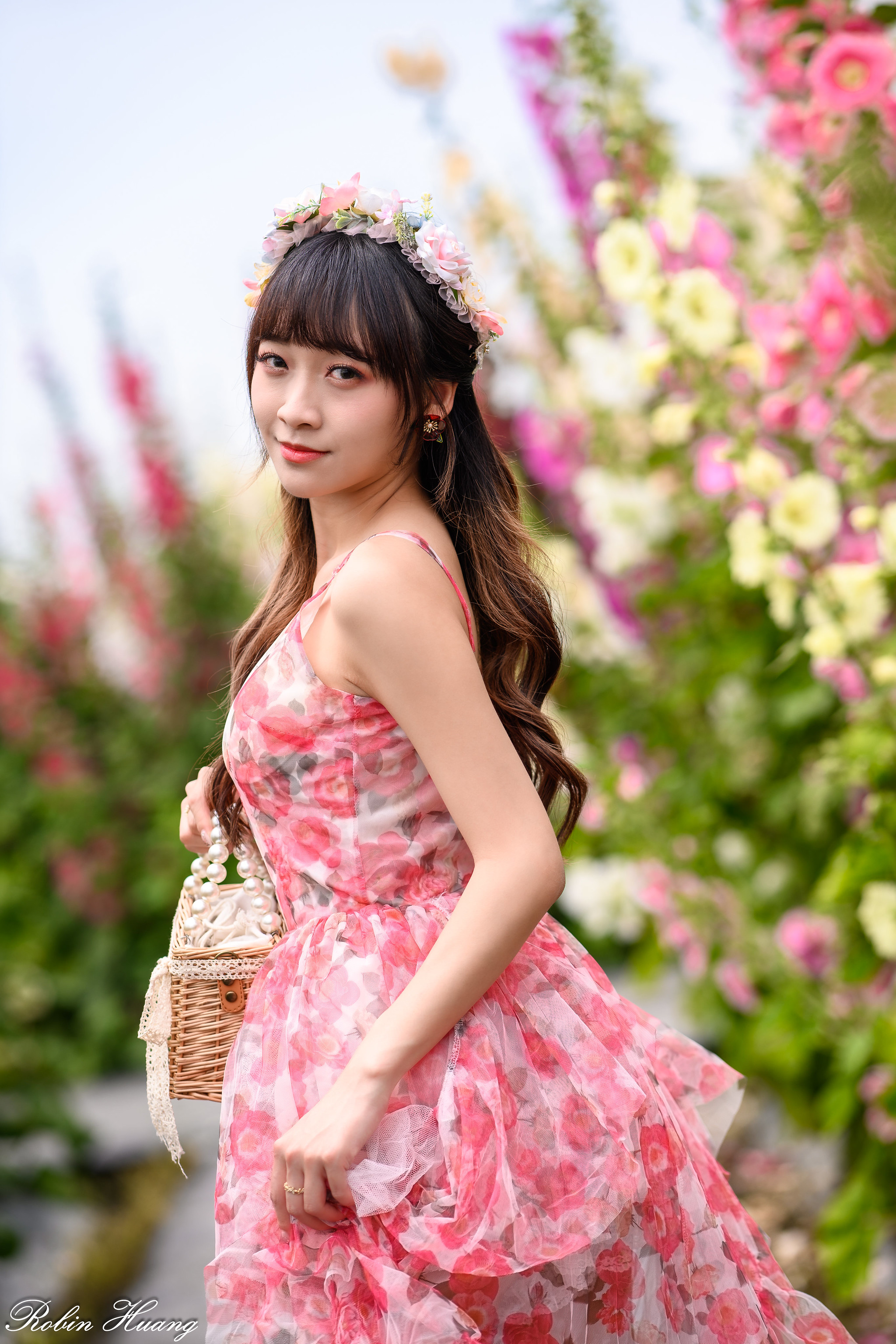 Robin Huang Women Asian Flower In Hair Pink Dress Flowers 2048x3072