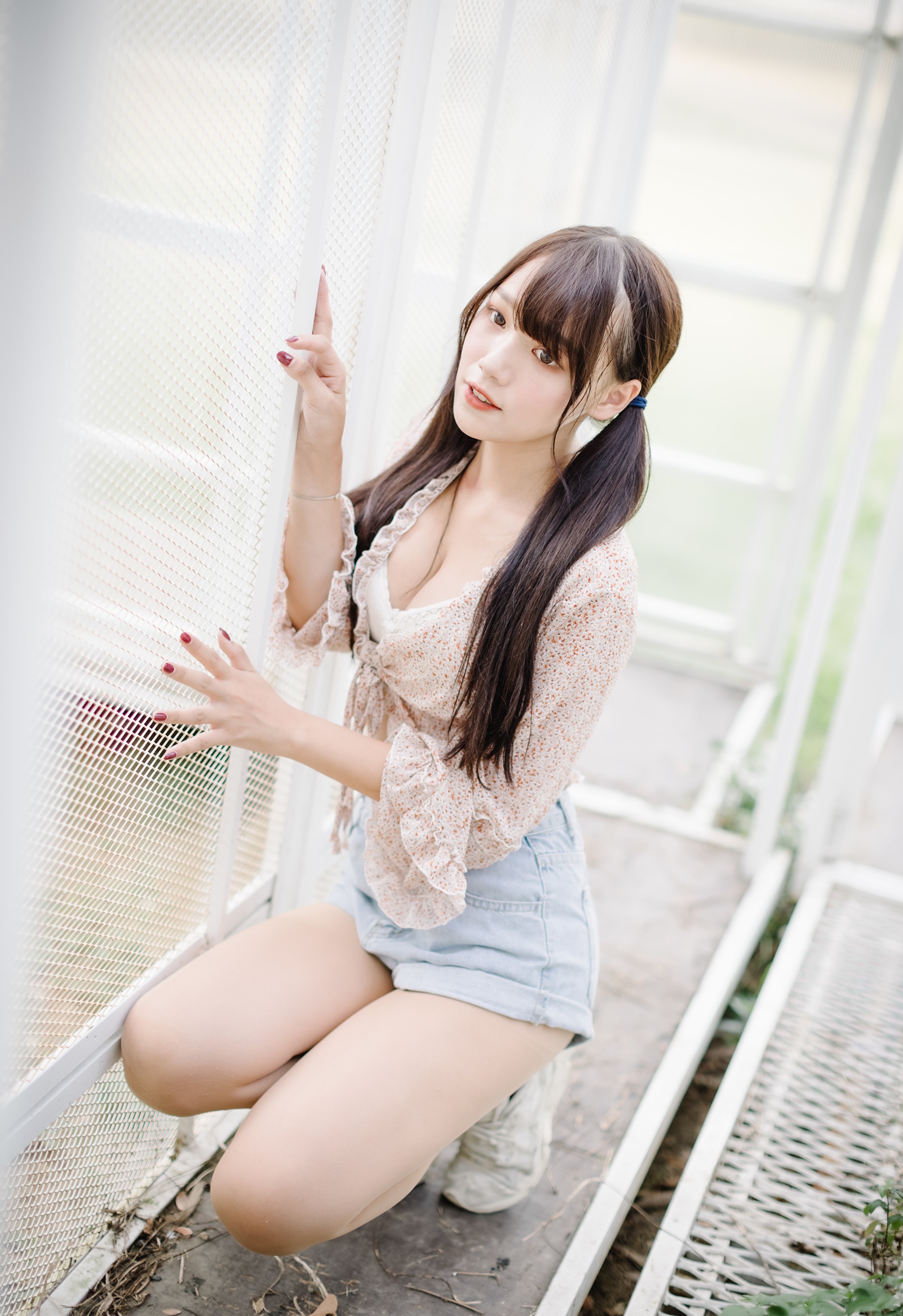 Asian Model Women Long Hair Dark Hair Twintails Fence Linnnng 2560x3728