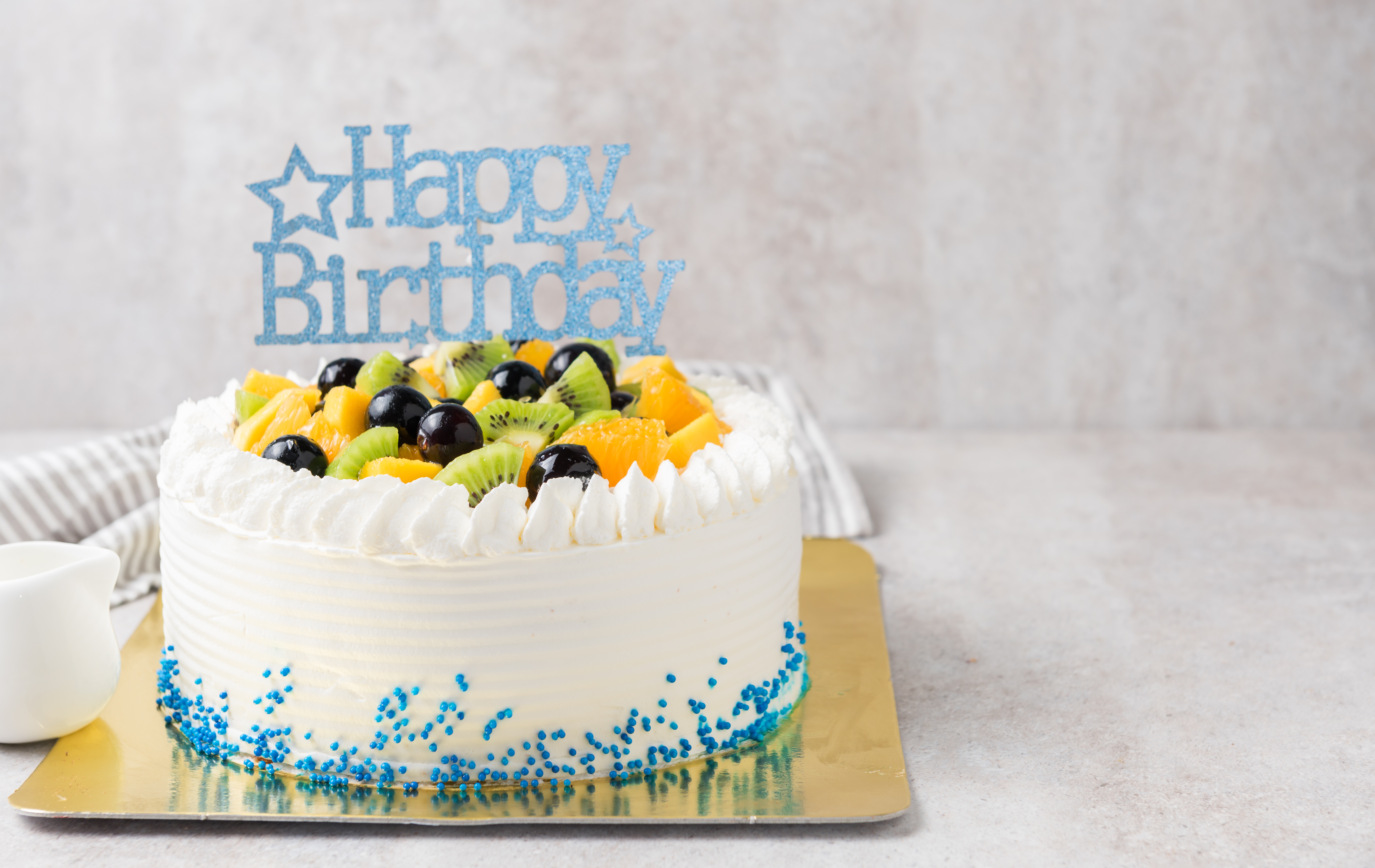Happy Birthday Cake Pastry 6800x4291