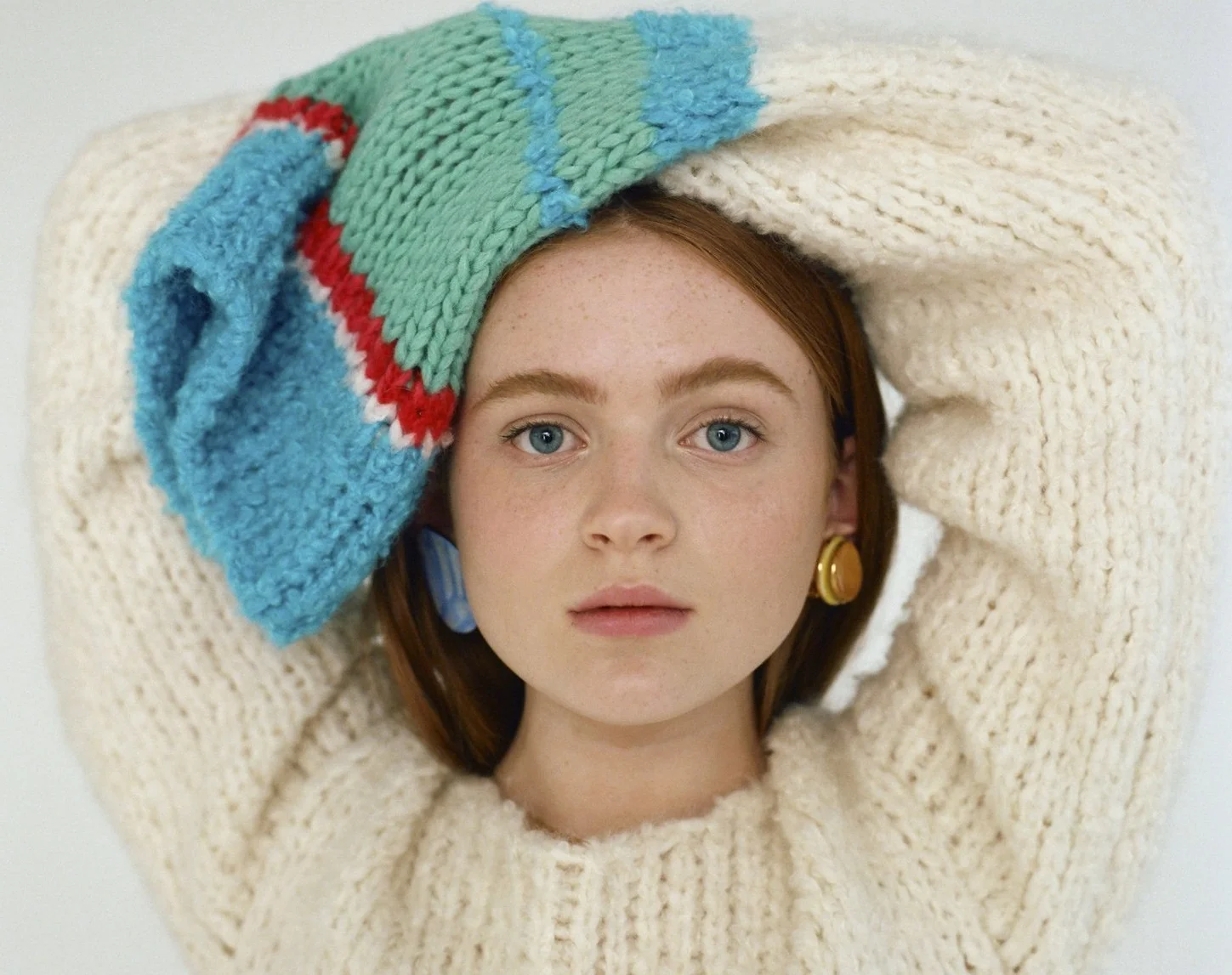Sadie Sink Women Actress Looking At Viewer Redhead Sweater Earring Freckles 1449x1147