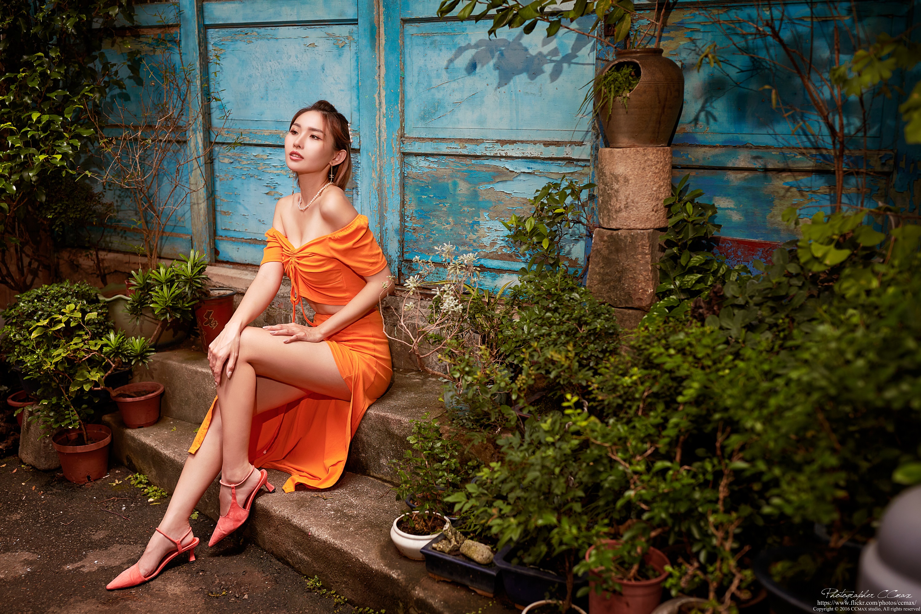 Max Chang Women Asian Brunette Orange Clothing Plants Bare Shoulders Legs Garden Pearl Necklace 3000x2000