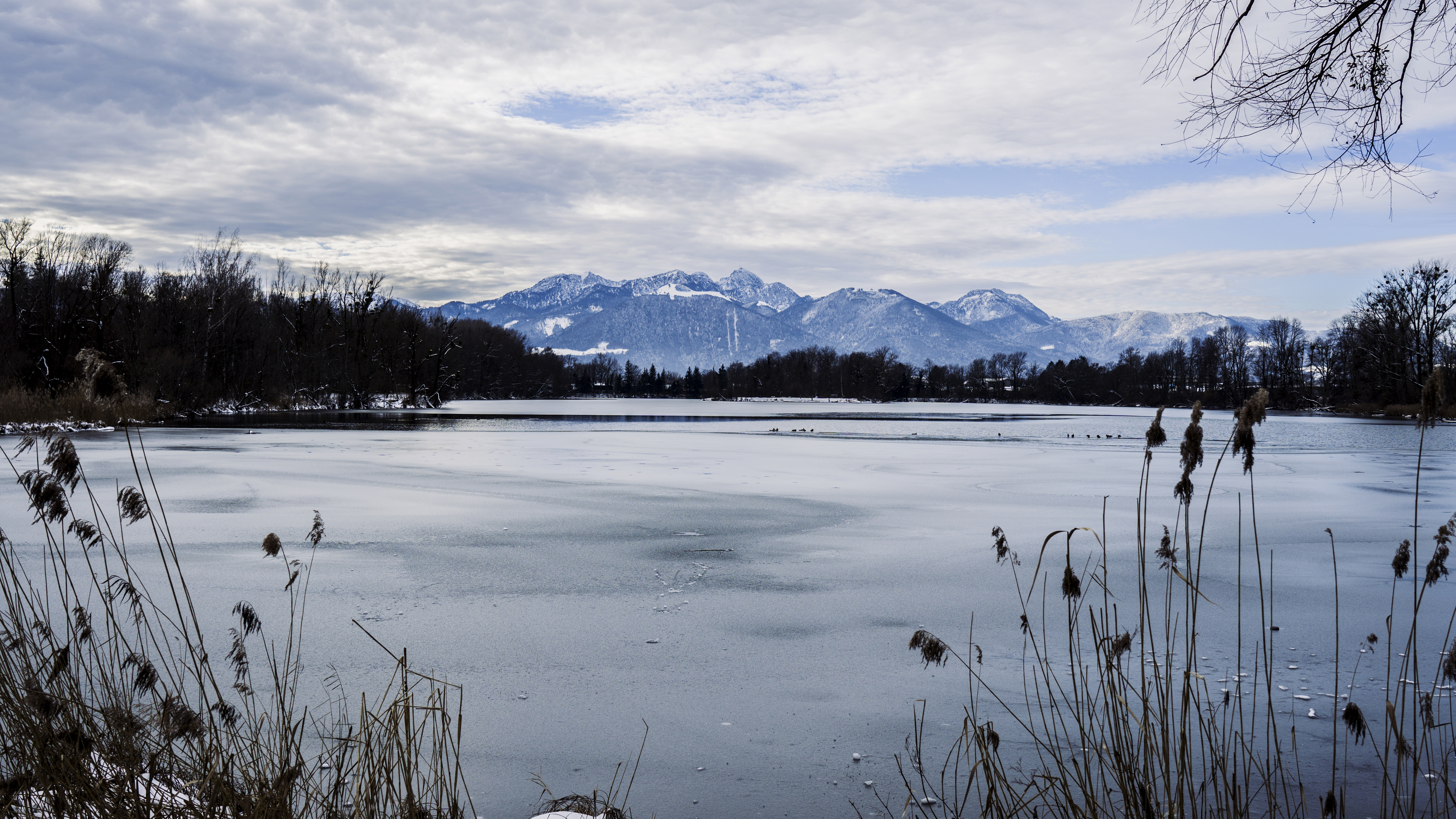 Nature Landscape Snow Winter Lake Frozen Lake Trees Clouds Mountains Outdoors Wide Angle 6000x3376