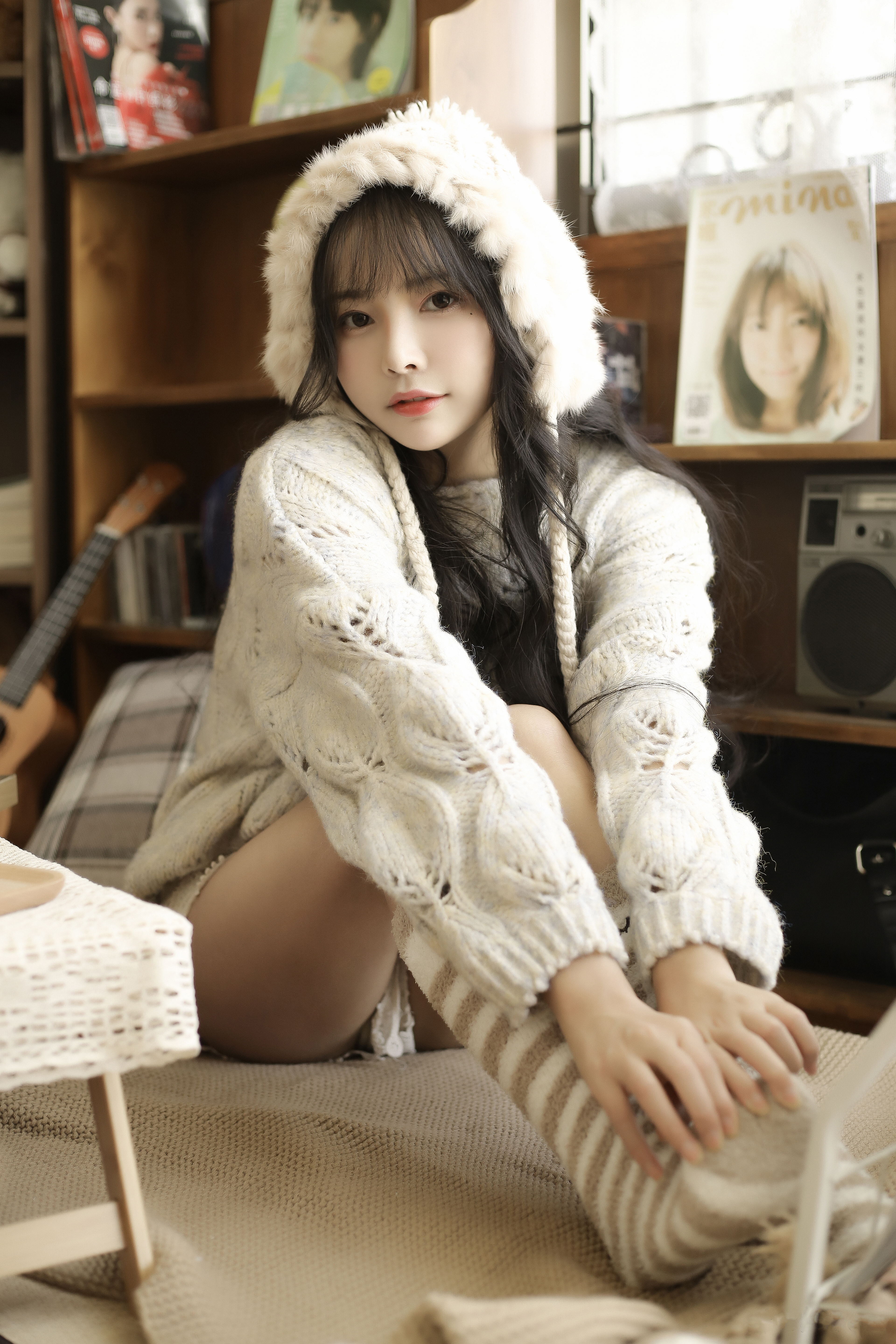 Women White Sweater White Hat Asian 3840x5760