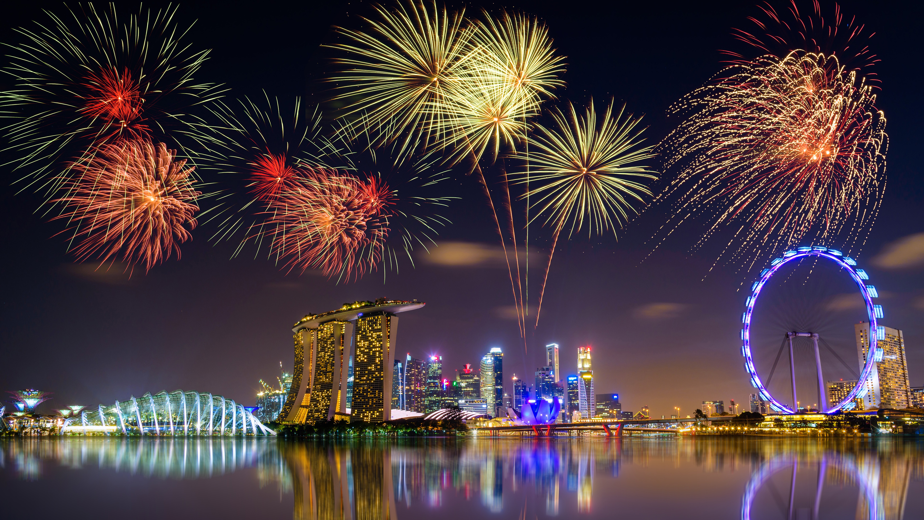 Singapore City Night Sky Reflection Sea City Lights Skyscraper Asia Marina Bay Fireworks Water Ferri 3840x2160