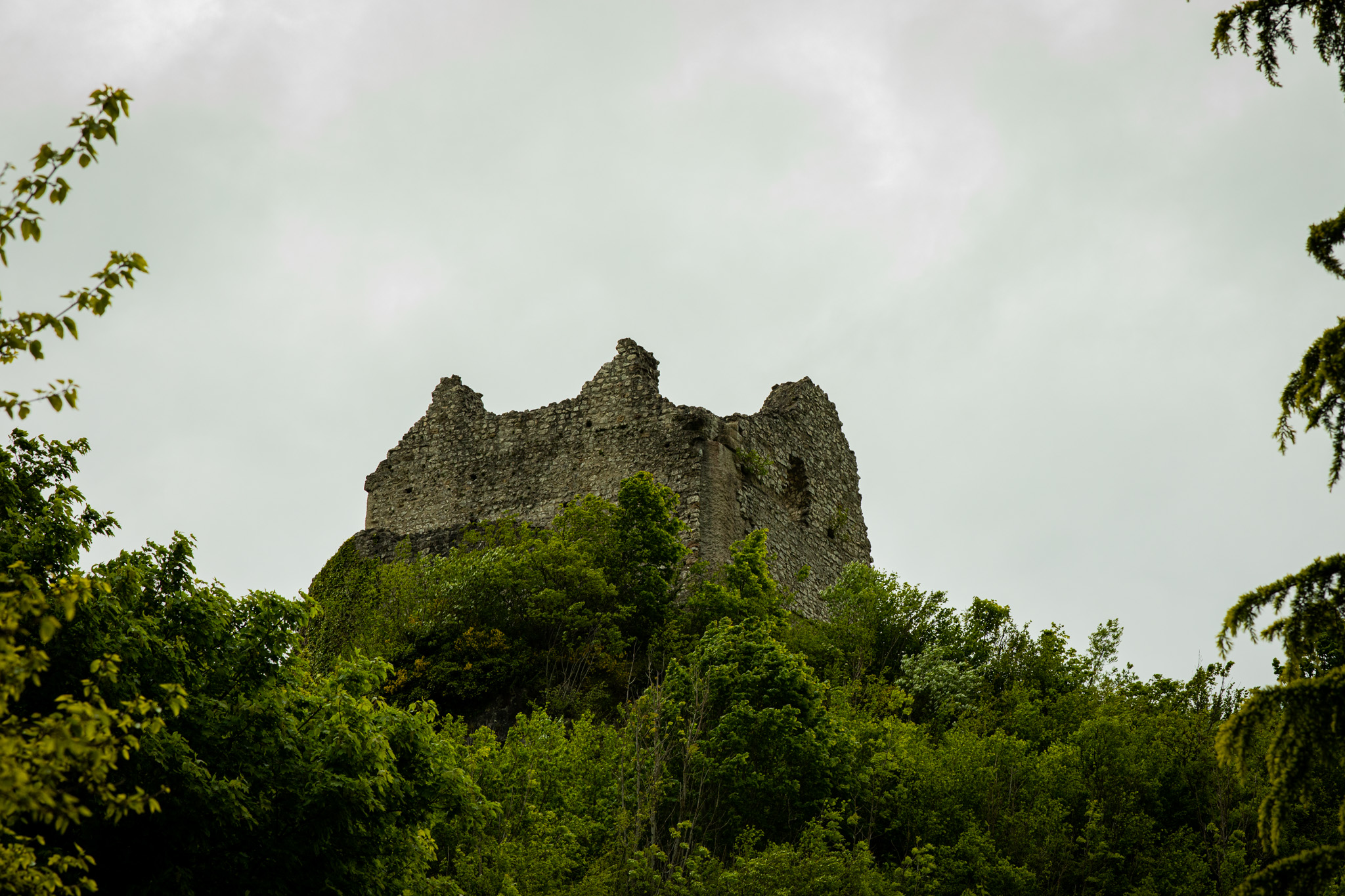 Landscape Trees Nature Outdoors Clouds Greenery Castle Historical Relic History Ruins Photography 2048x1365