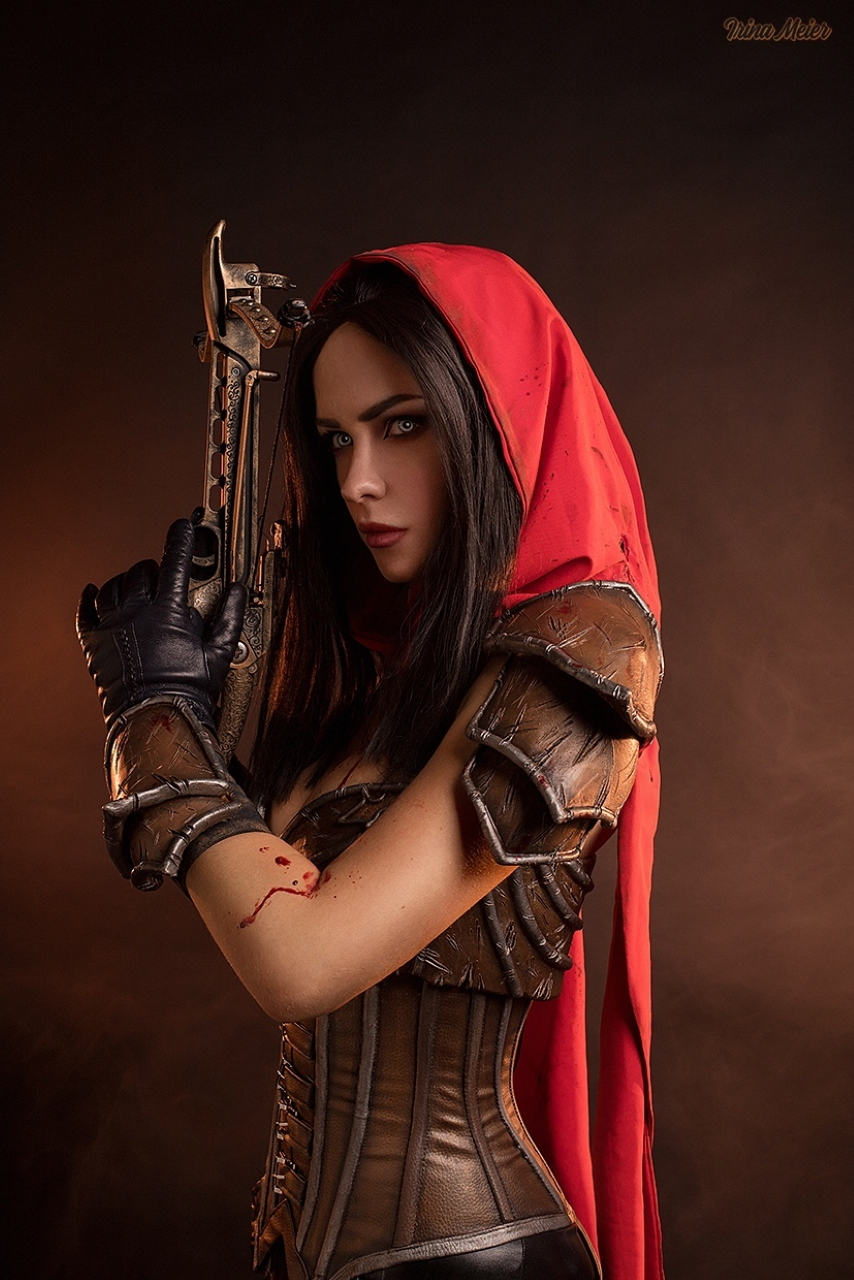Cosplay Diablo Demon Hunter Diablo Brunette Cape Weapon Women 854x1280