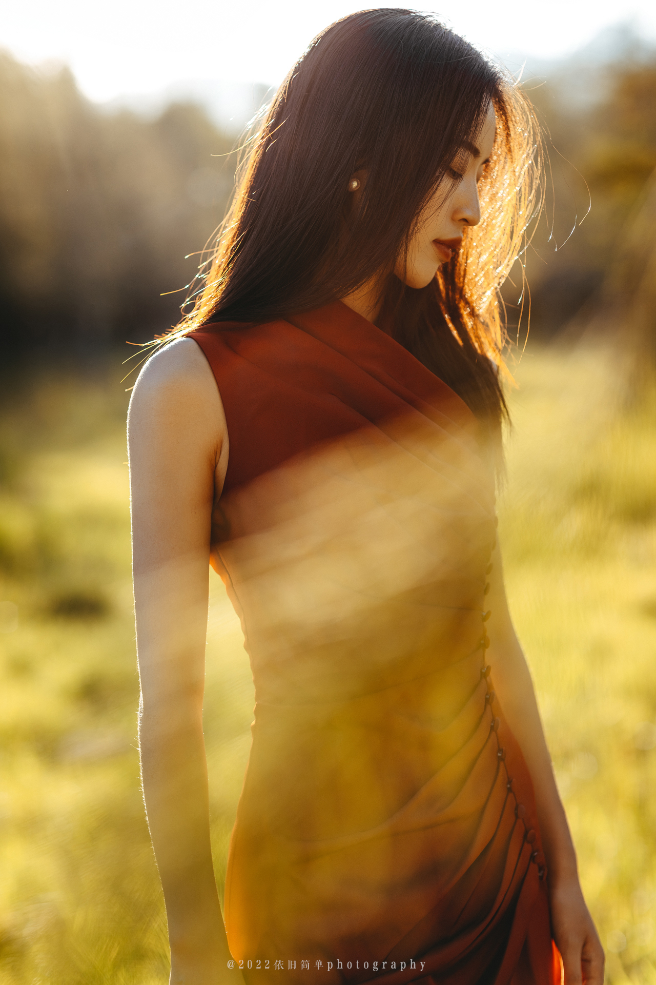 Vij Studio Women Asian Brunette Dress Red Clothing Lipstick Outdoors Sunlight Sun Rays Model Women O 1280x1920