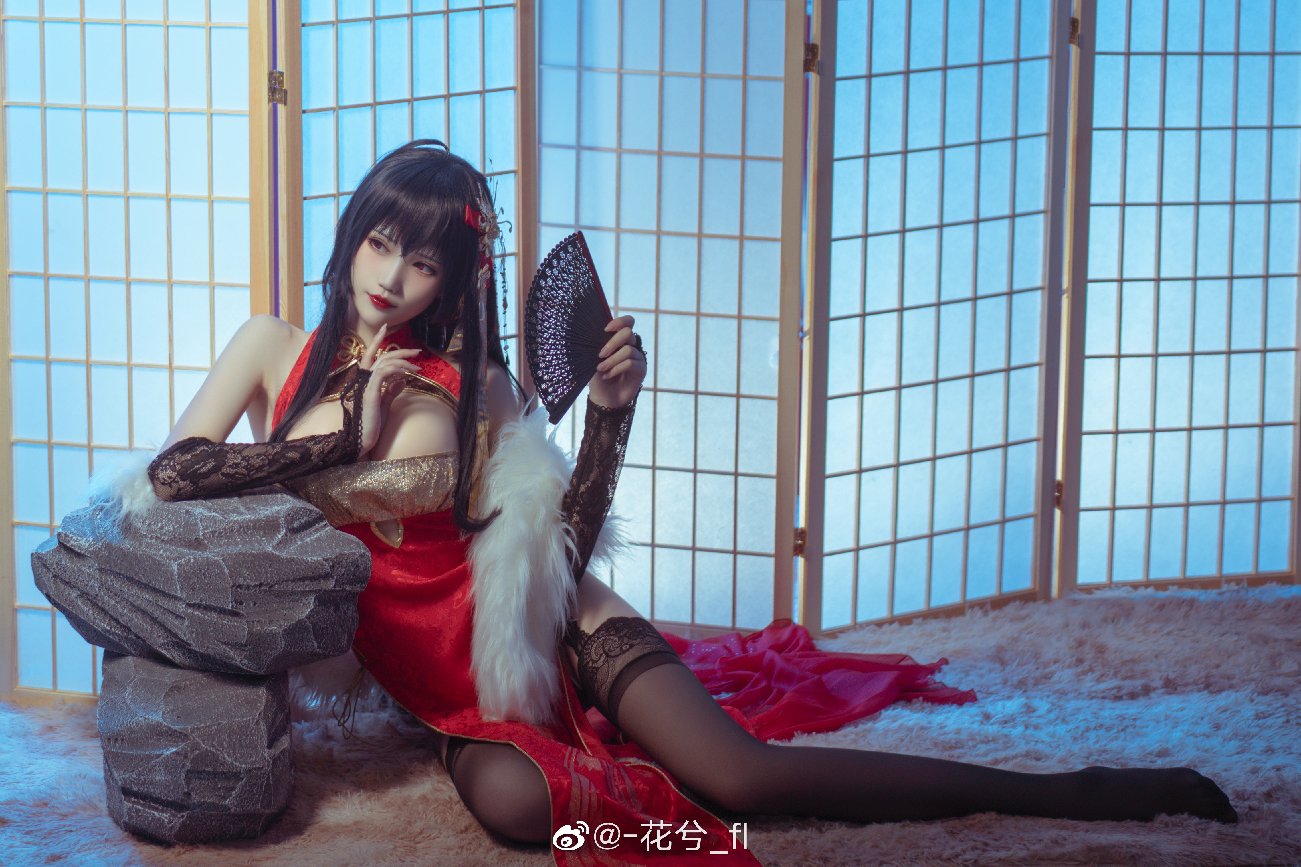 Cosplay Looking Away Long Hair Hand Fan Black Hair Weibo Watermarked Chinese Clothing Rocks Red Eyes 4560x3040