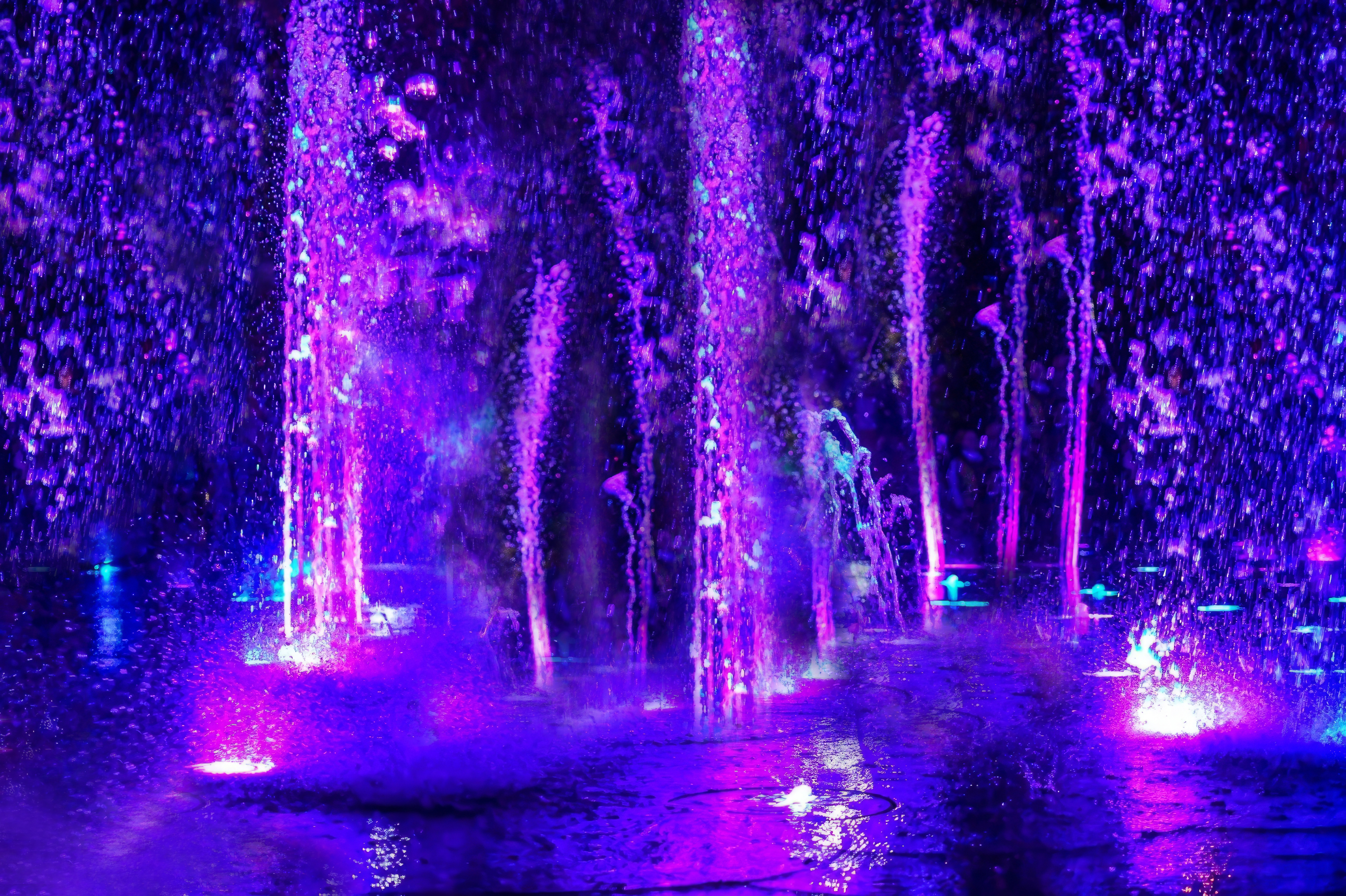 Fountain Water Splashes Water Drops Neon Blue Pink 4320x2877