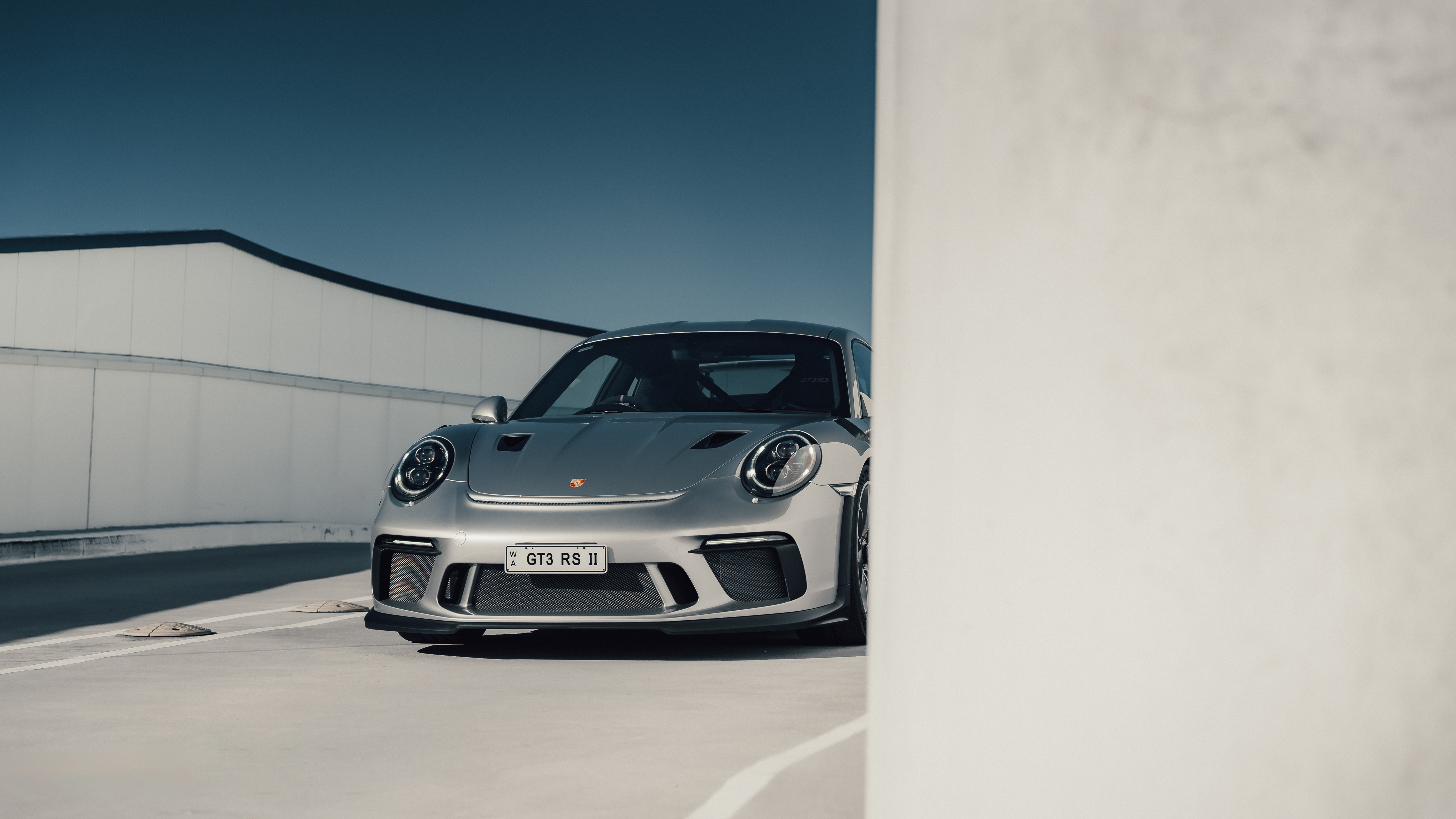 Porsche 911 GT3 R Car Vehicle 6016x3384