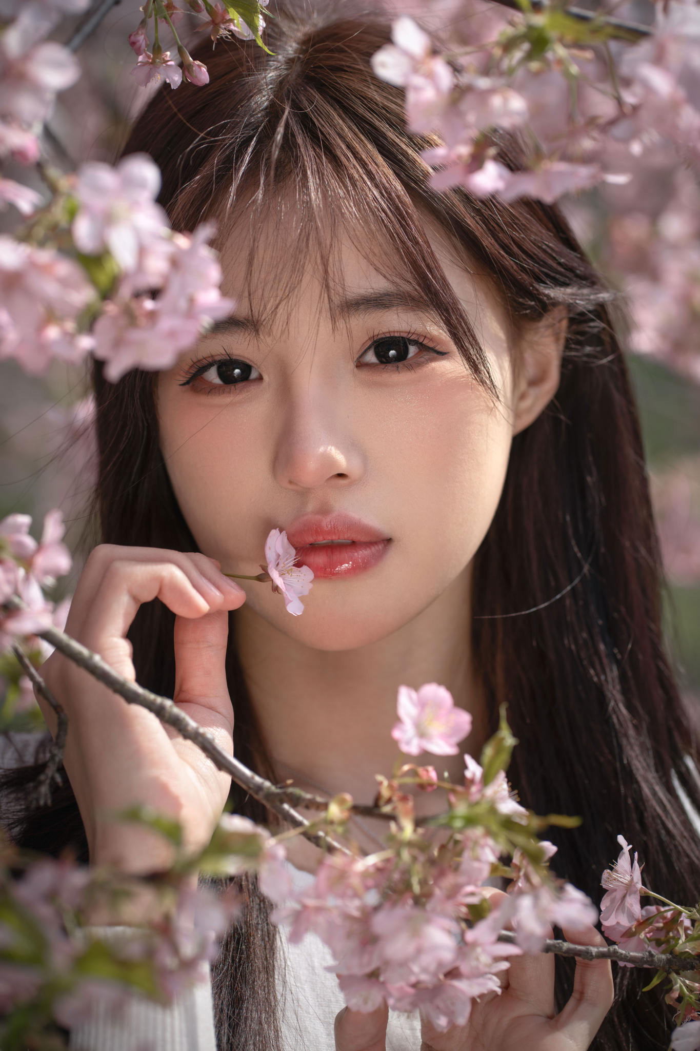 Lee Hu Women Asian Eyeliner Portrait Pink Flowers 1365x2048