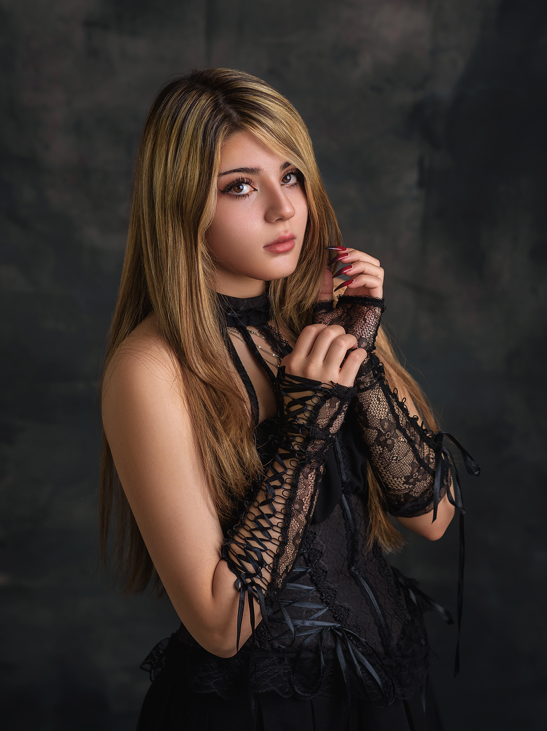 Ali Shomali Women Blonde Makeup Black Dress Lace Gloves 1123x1500