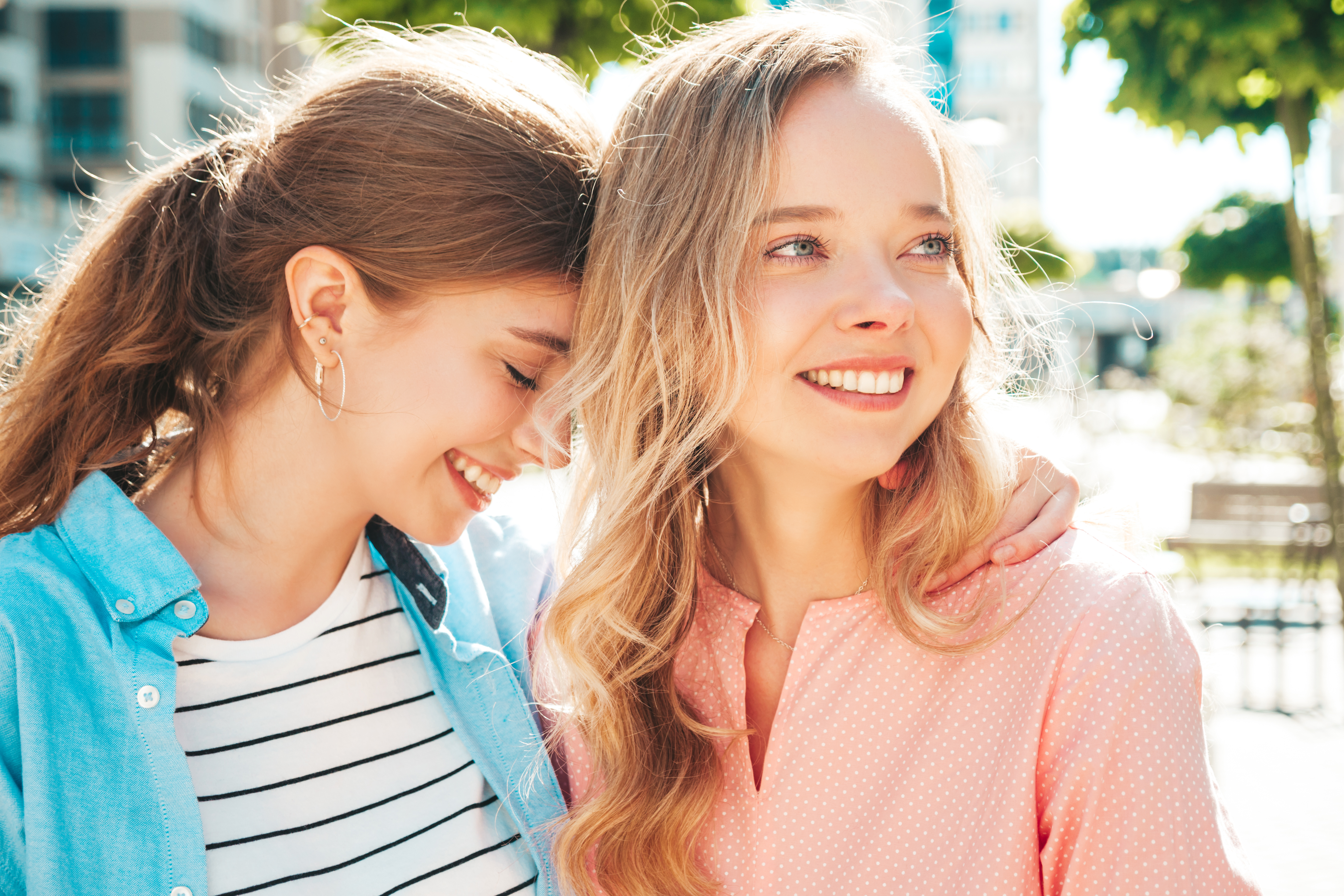 Aliaksandr Halai Women Viktoria Gorbik Closeup Two Women Outdoors Smiling Urban Aleksasha Yurevich 5555x3703