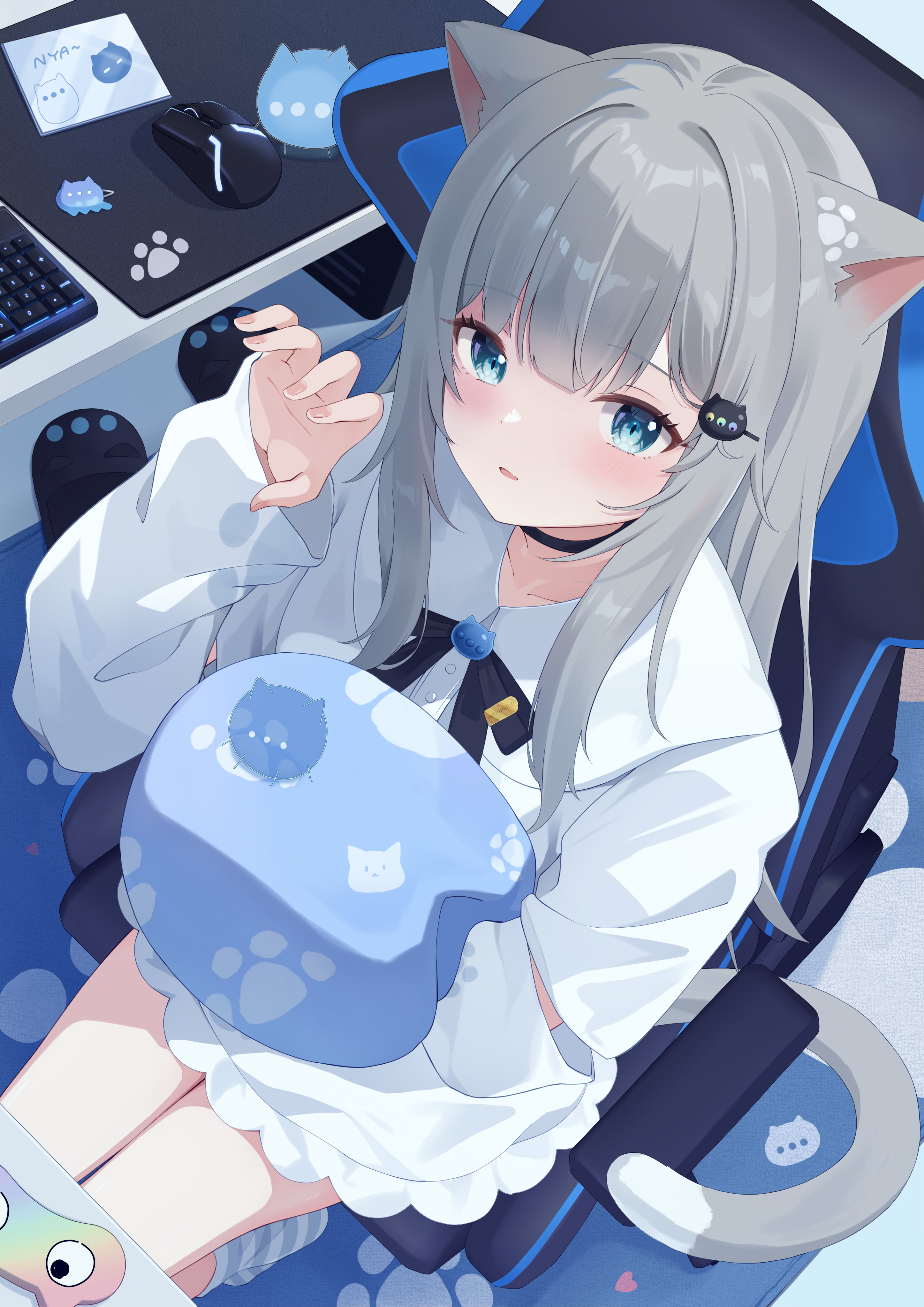 Nacho Neko Anime Anime Girls Cat Girl Blue Eyes Gray Hair Pillow Hug Gaming Chair 2894x4093