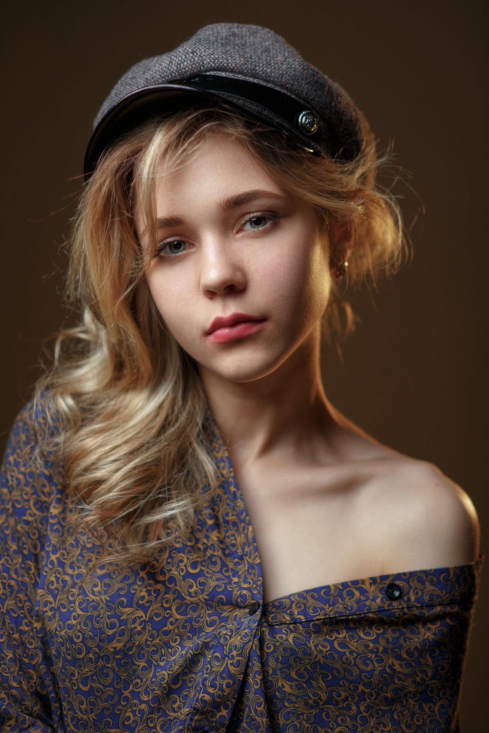 Pavel Cherepko Women Portrait Looking At Viewer Bare Shoulders Hat Lipstick Portrait Display Simple  1709x2560