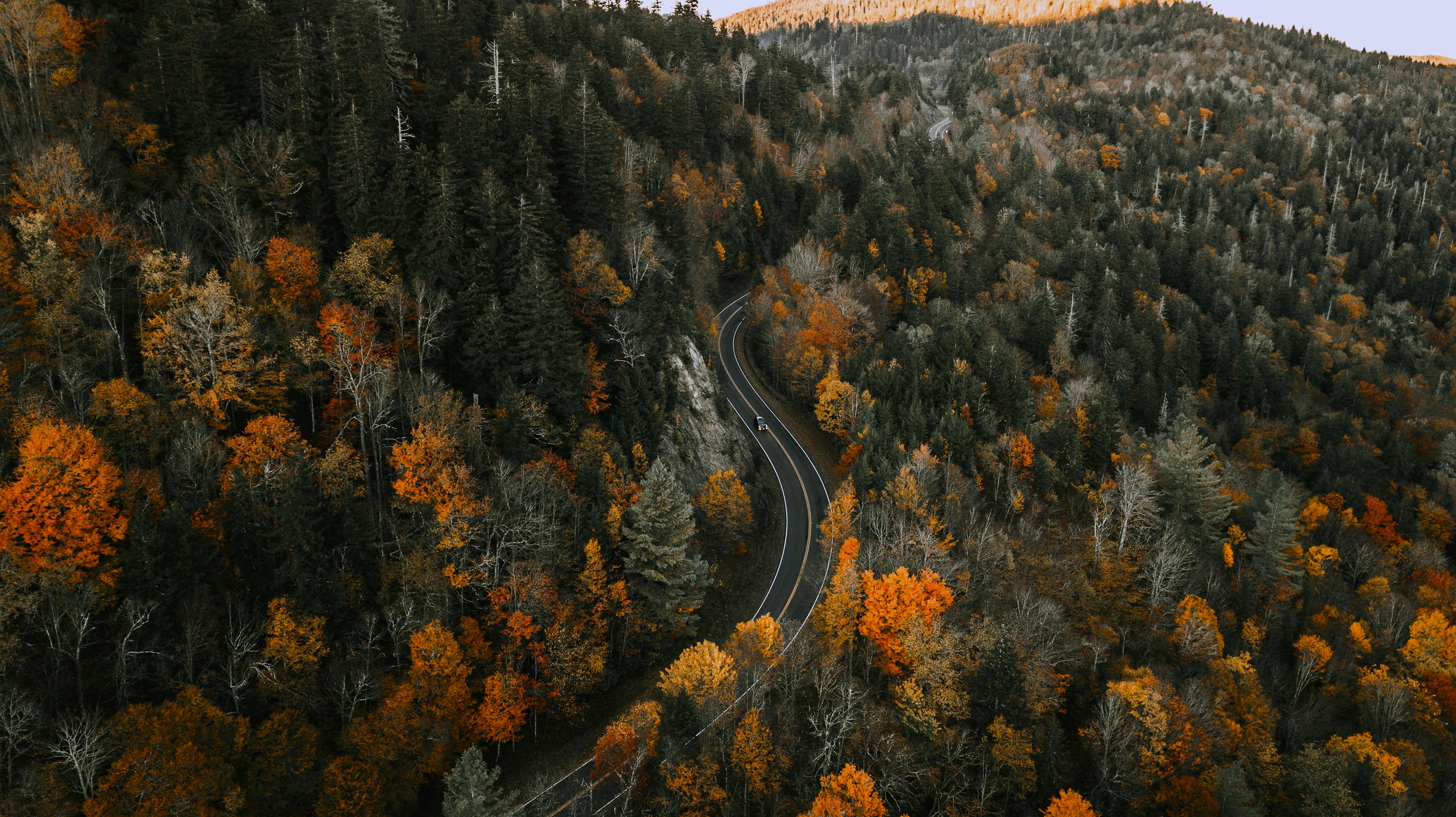 Nature Landscape Trees Forest Mountains Road Asphalt Fall Drone Photo Aerial View Blue Ridge Parkway 3850x2161