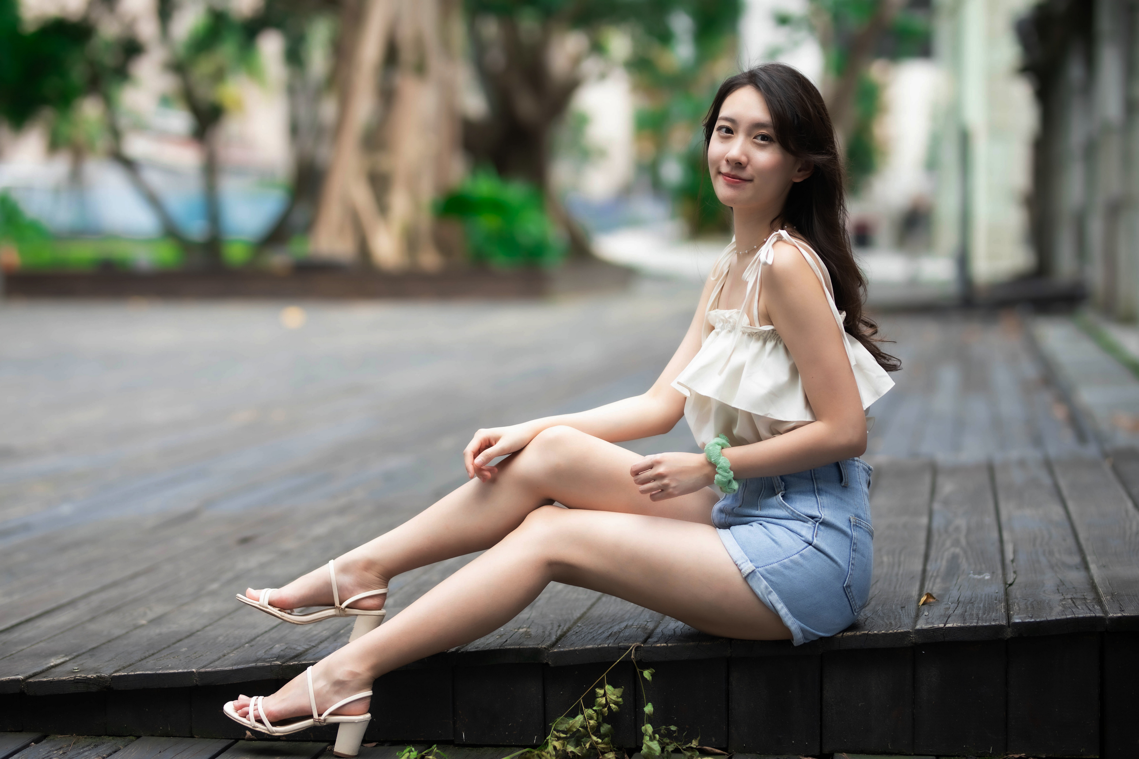 Asian Model Women Long Hair Dark Hair Sitting 3840x2560