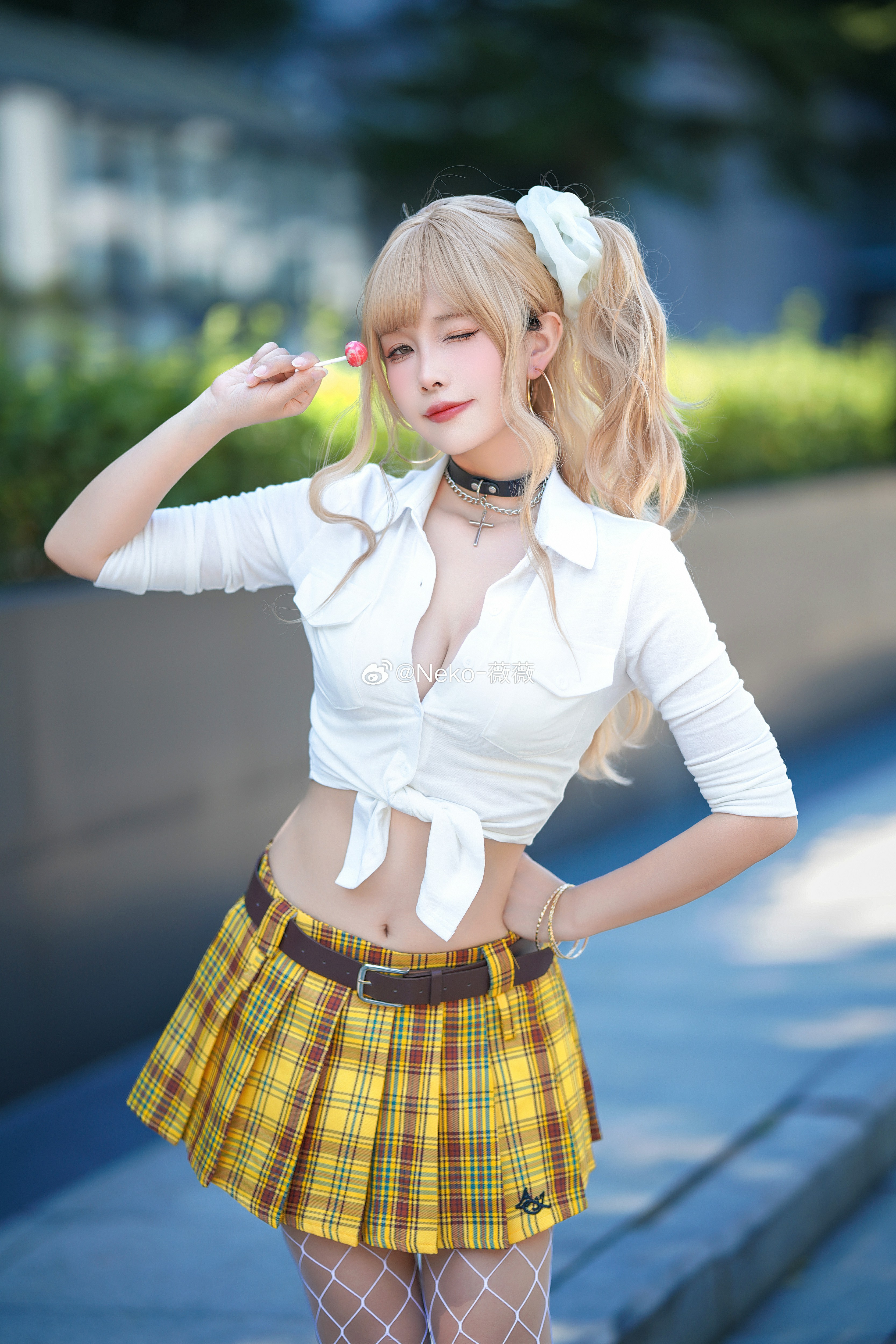 Cosplay Asian Women Neko Weiwei Portrait Display Long Hair Blurry Background Blonde Weibo Watermarke 3333x5000