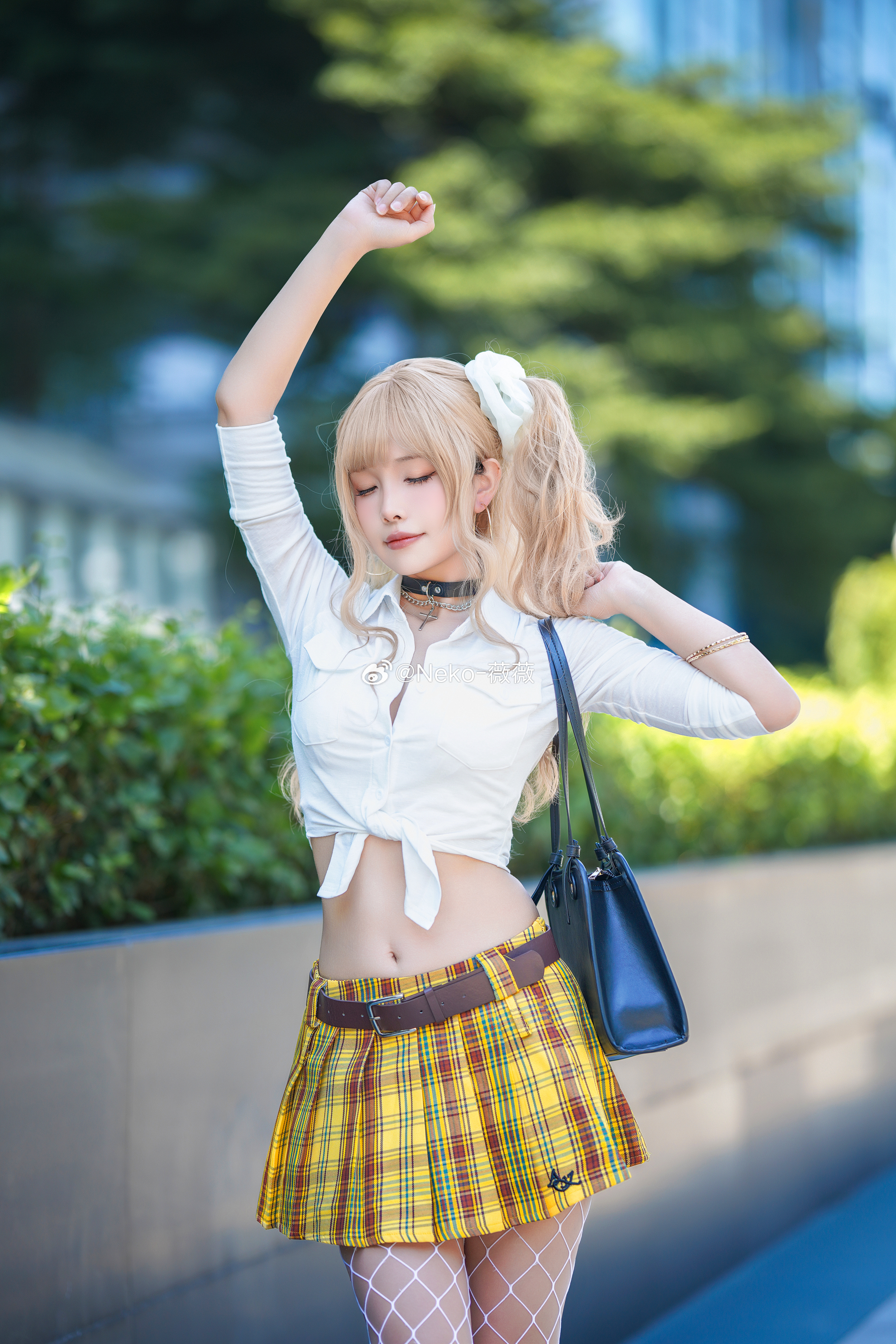 Cosplay Asian Women Neko Weiwei Portrait Display Long Hair Blurry Background Blonde Weibo Watermarke 3333x5000