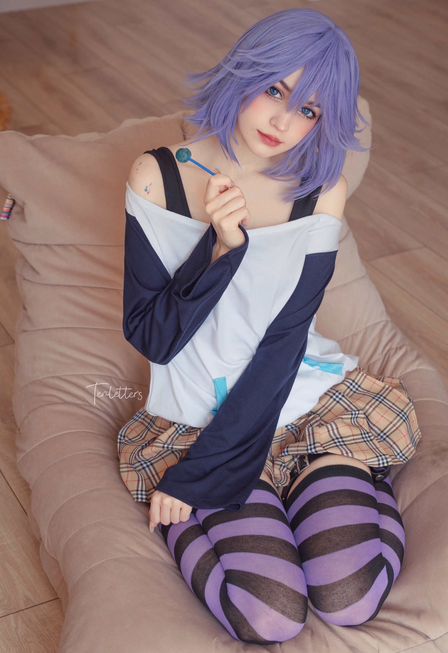 Women Blue Hair Lollipop Stripes Purple Rosario Vampire Shirayuki Mizore 1484x2160