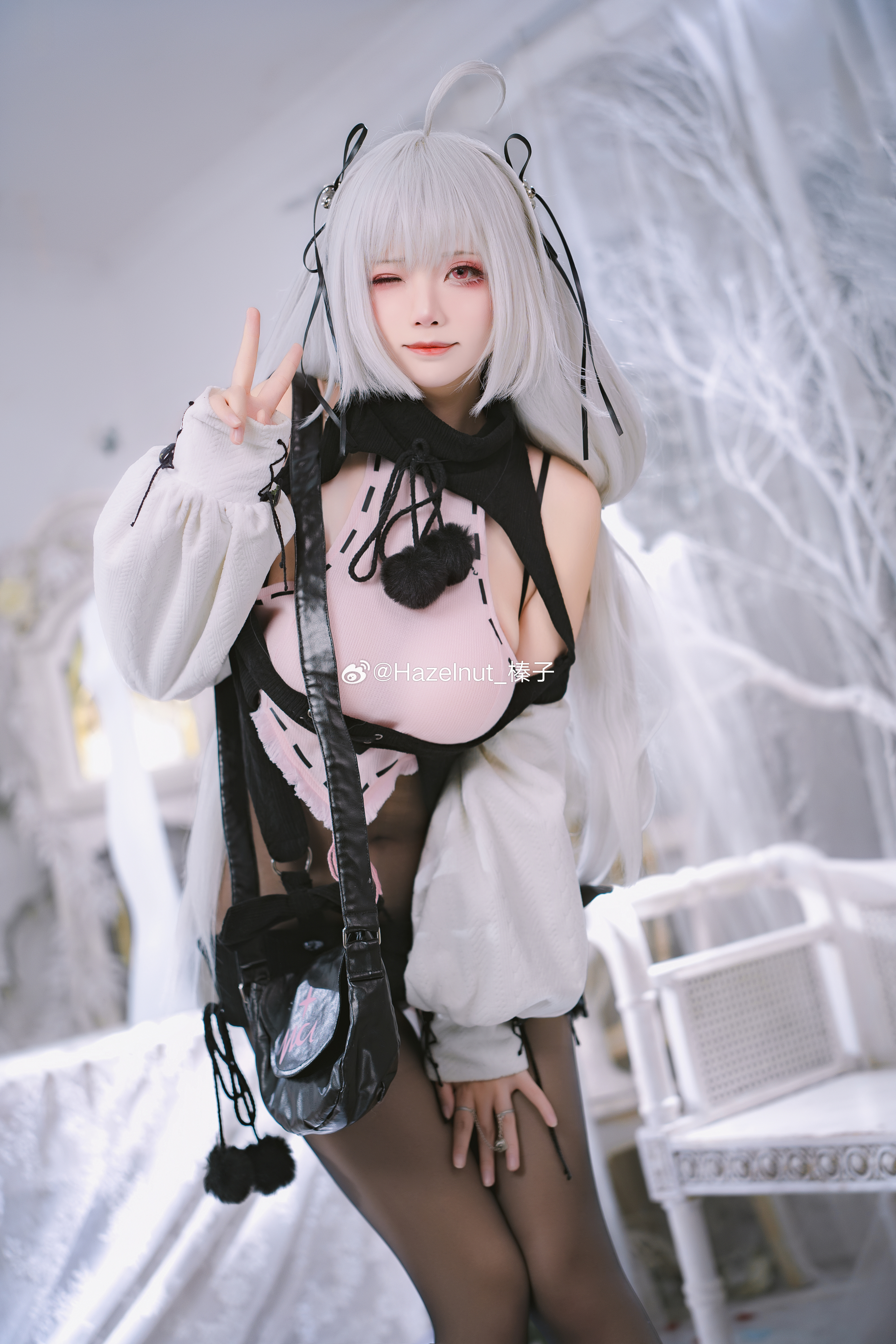 Cosplay Asian Women Peace Sign Hazelnut Cosplayer Portrait Display Standing Long Hair Looking At Vie 4000x6000