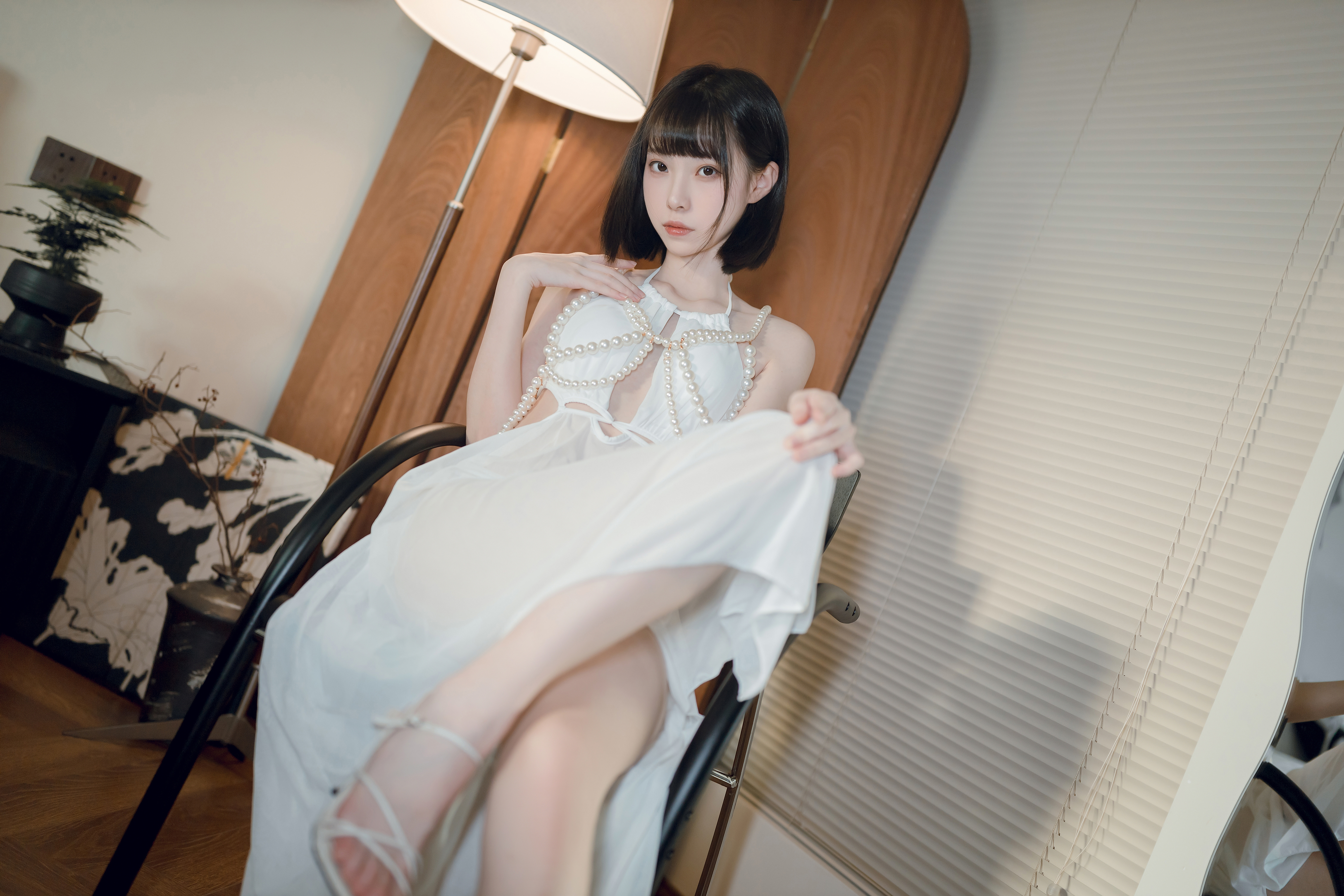 White Dress Dress Short Hair Pearl Necklace Asian 6240x4160