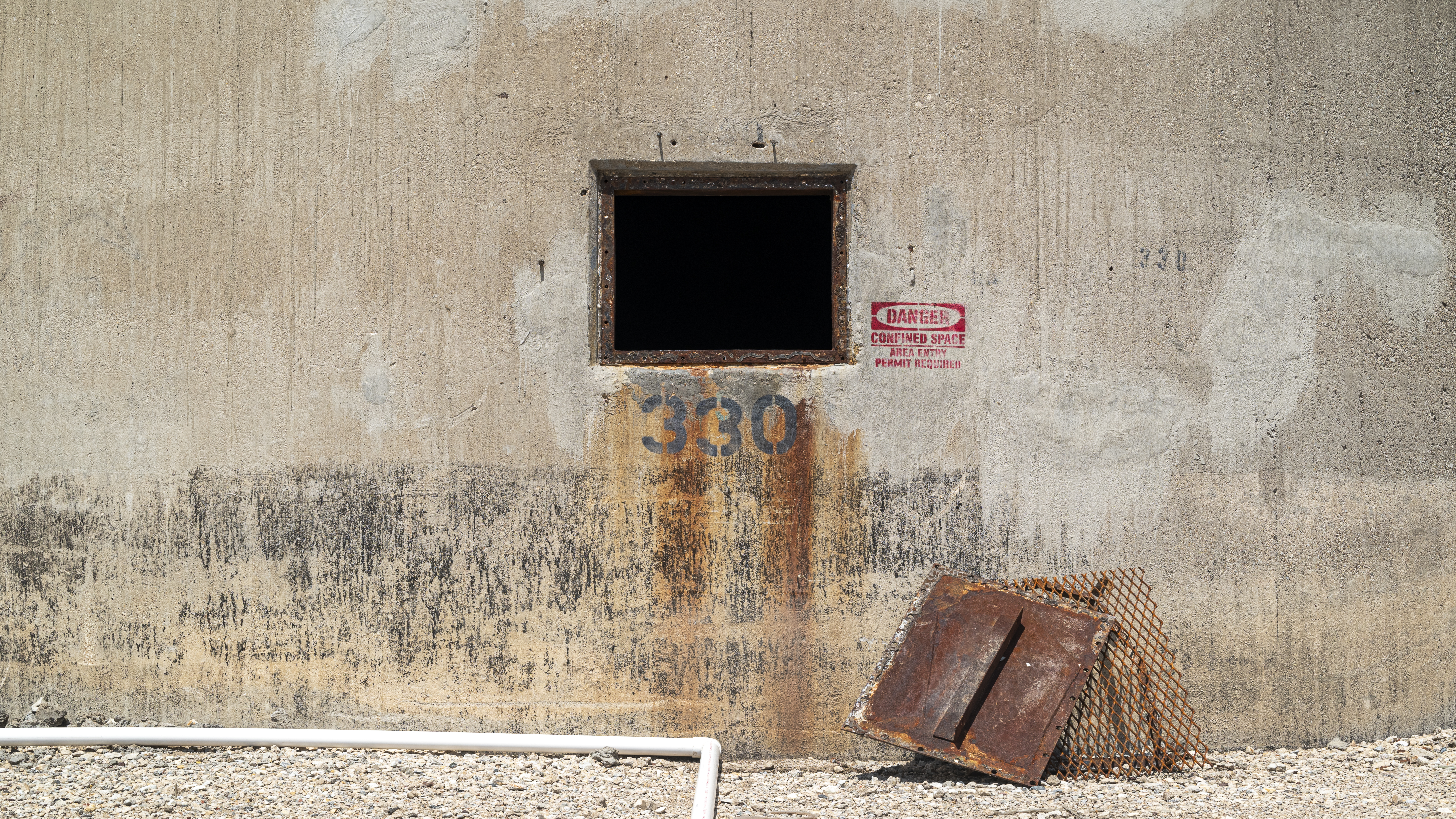 Jonathan Curry Photography Silo Rustic Industrial Warning Signs Minimalism 5866x3300